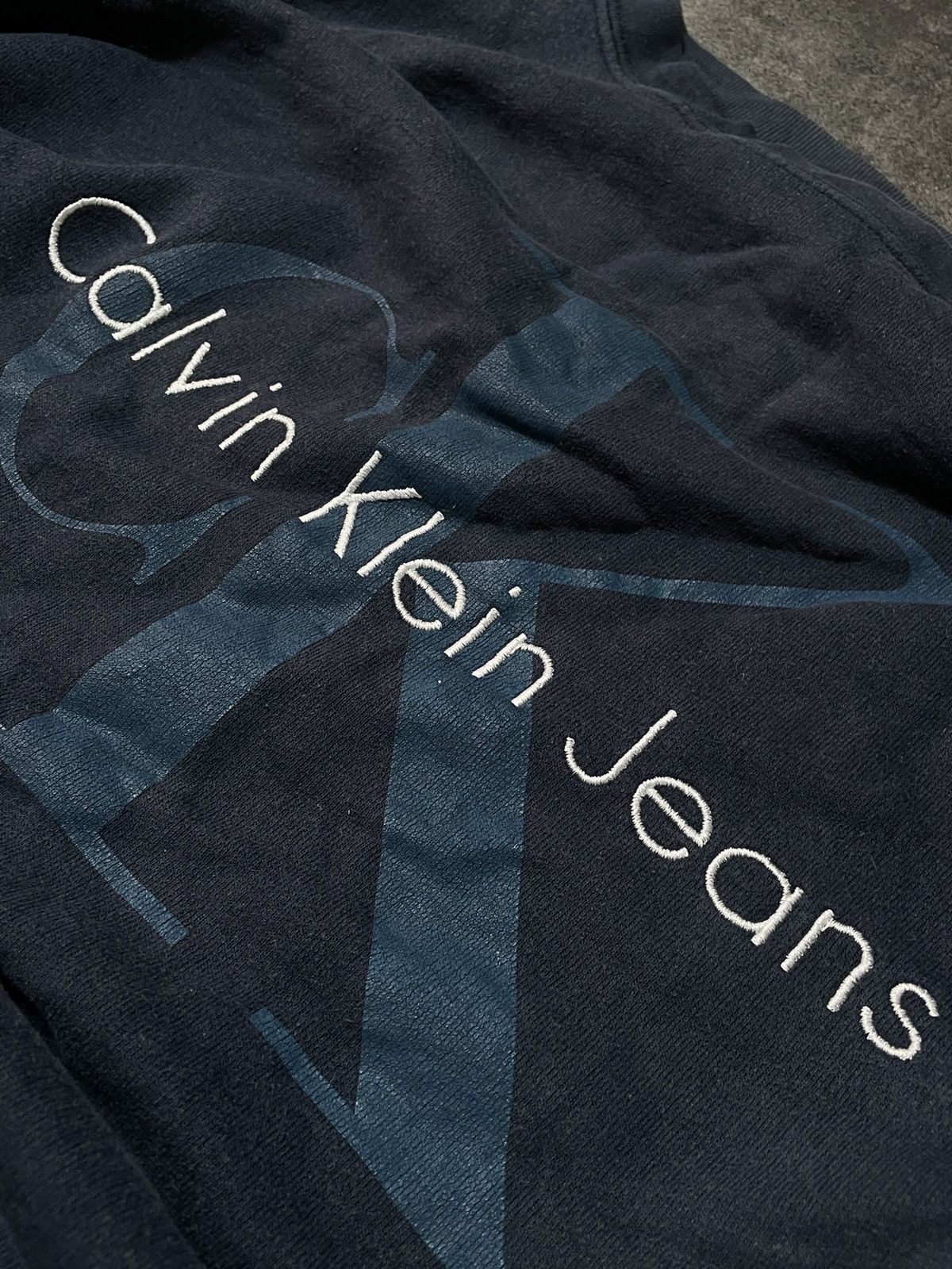 Calvin Klein 🔥RARE🔥Calvin Klein Jeans Sweatshirt Vintage Y2K Crewneck Size US L / EU 52-54 / 3 - 4 Thumbnail