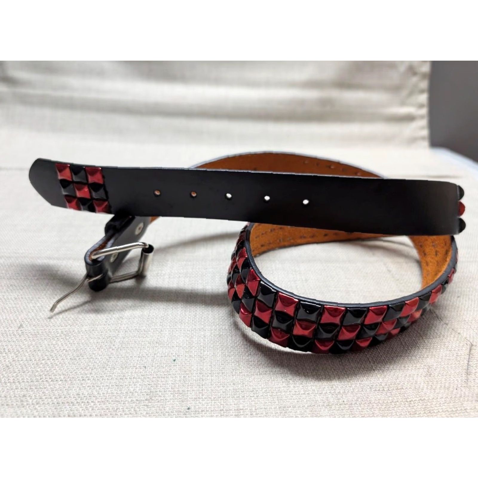 Vintage VINTAGE Y2K belt STUDDED red black leather 42 Western belt Men size 42/43 Size 42 - 7 Thumbnail