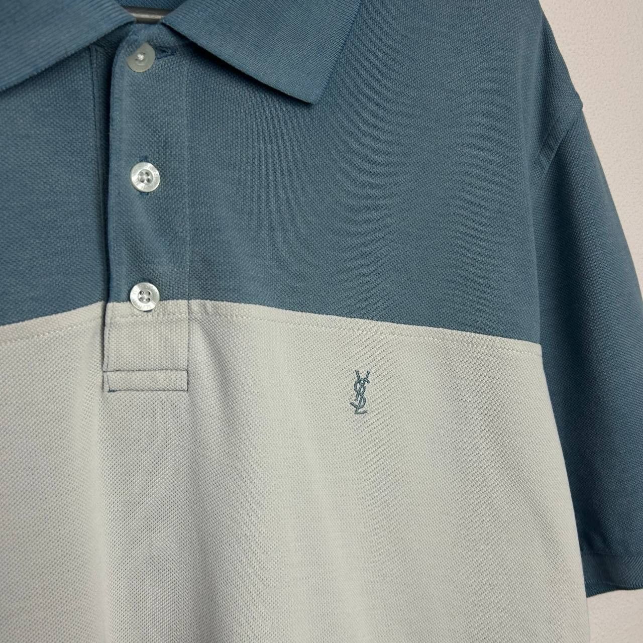 Yves Saint Laurent Luxury Yves saint laurent Small logo designer y2k polo Size US L / EU 52-54 / 3 - 3 Thumbnail