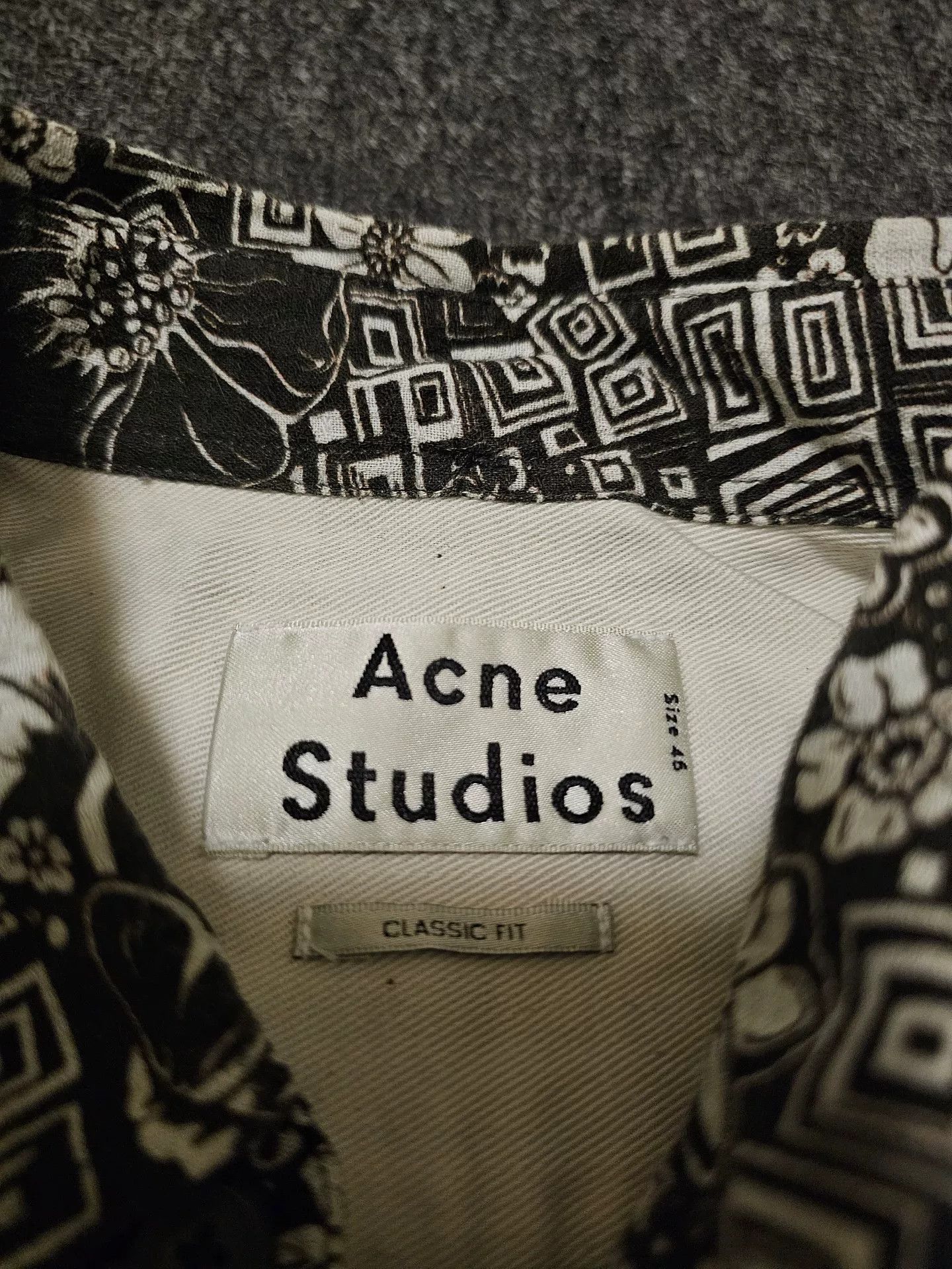 Acne Studios floral print button-up shirt by Acne Studios Size US M / EU 48-50 / 2 - 1 Preview