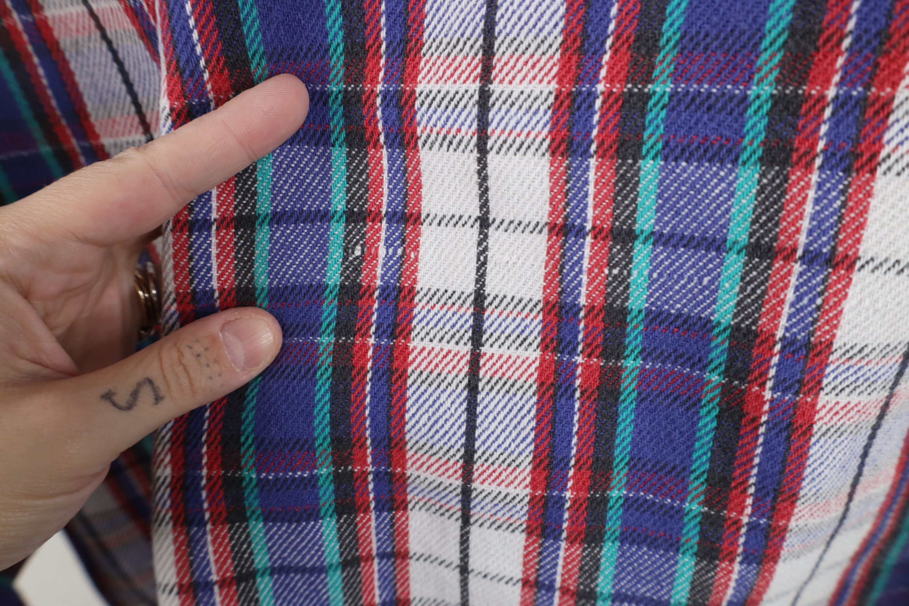 Vintage Vintage 90s Streetwear Heavyweight Flannel Button Shirt Size US L / EU 52-54 / 3 - 12 Thumbnail