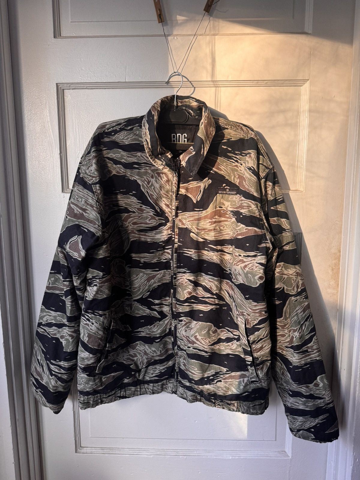 Bdg BDG Camo Bomber Jacket Size US M / EU 48-50 / 2 - 1 Thumbnail