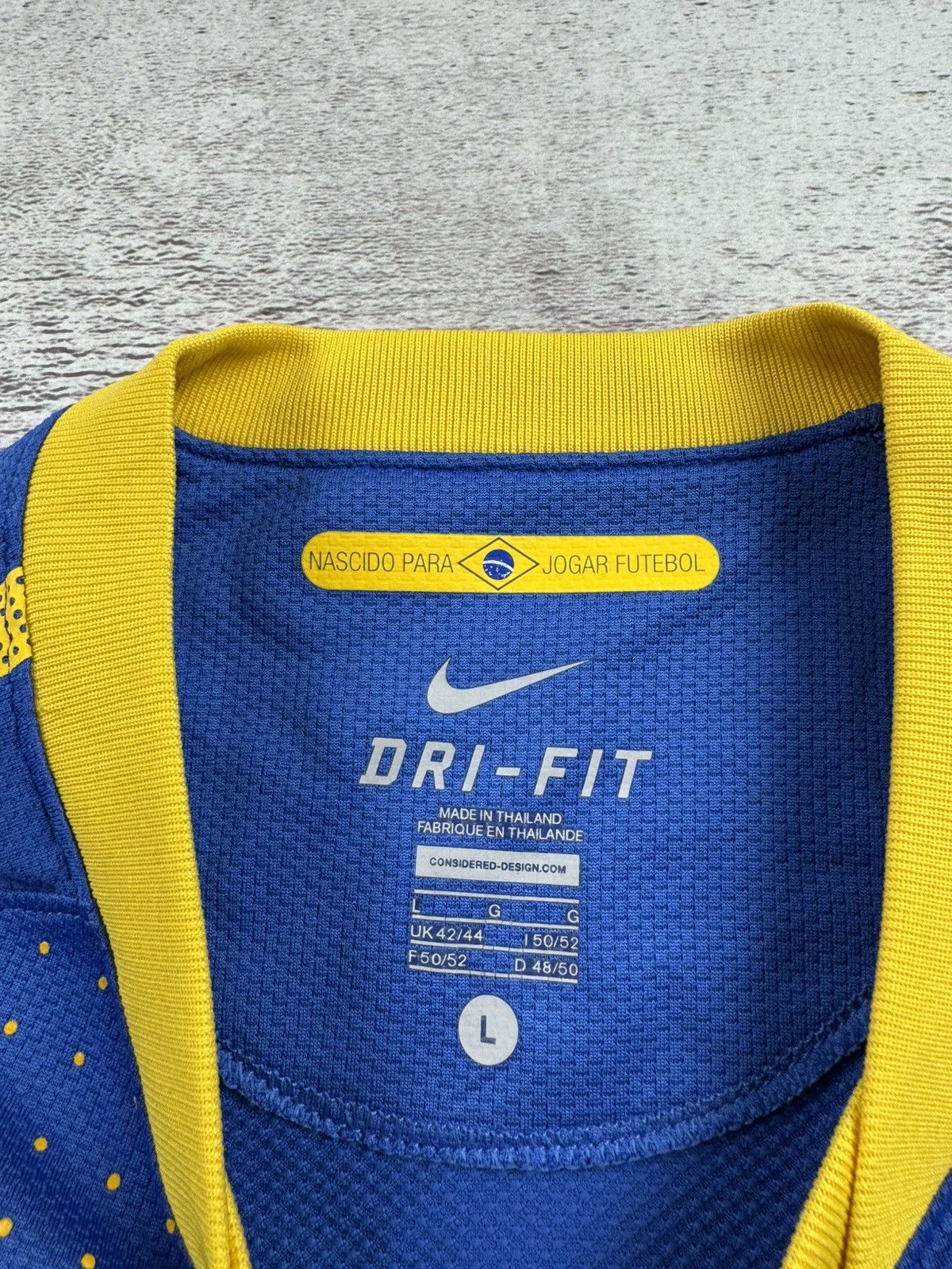 Nike Nike BRAZIL Away 2010/2011 National Football T Shirt Jersey Size US L / EU 52-54 / 3 - 12 Thumbnail