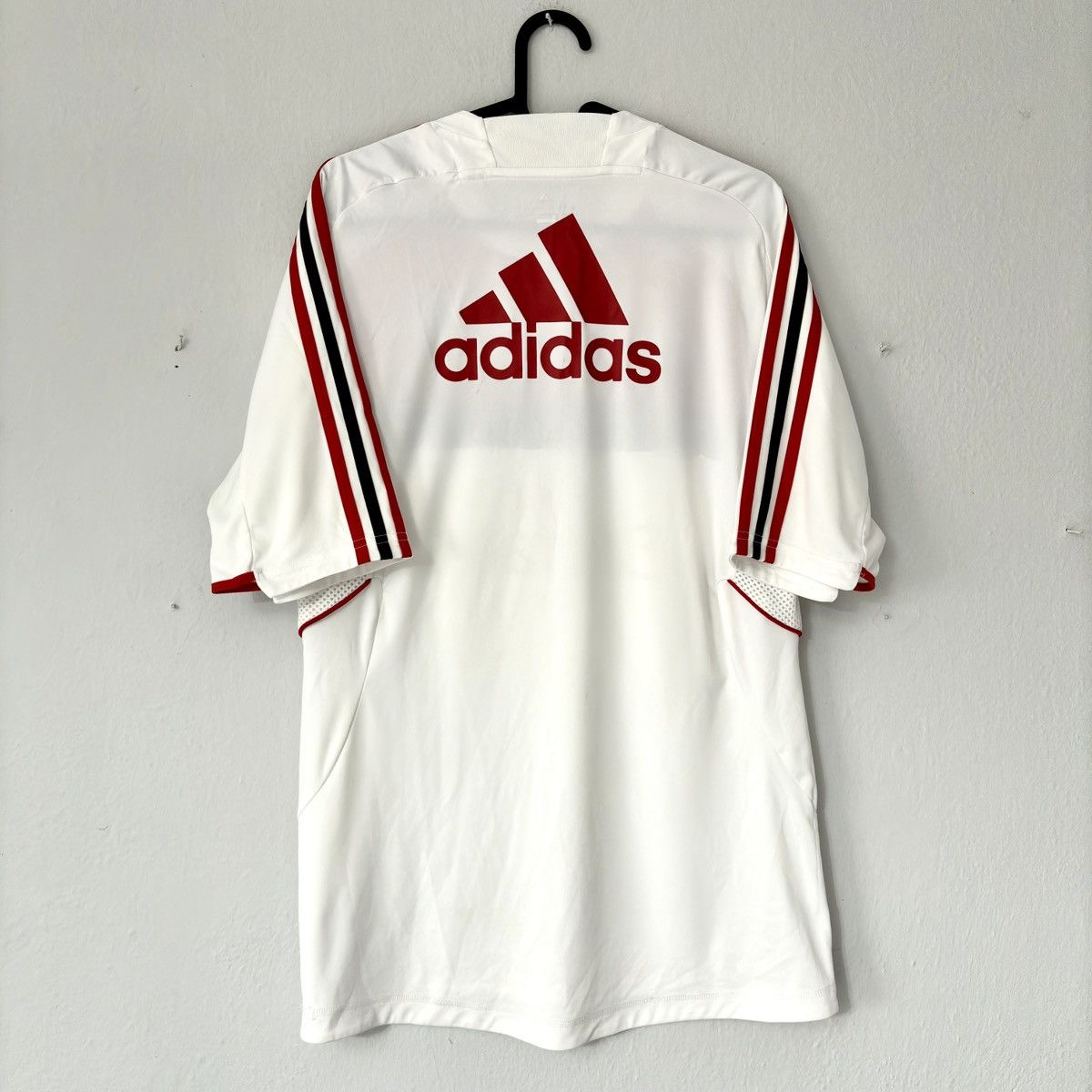 Adidas × Vintage 2011 2012 AC Milan Training Pre Match Home Kit Soccer Jersey Size US M / EU 48-50 / 2 - 7 Thumbnail