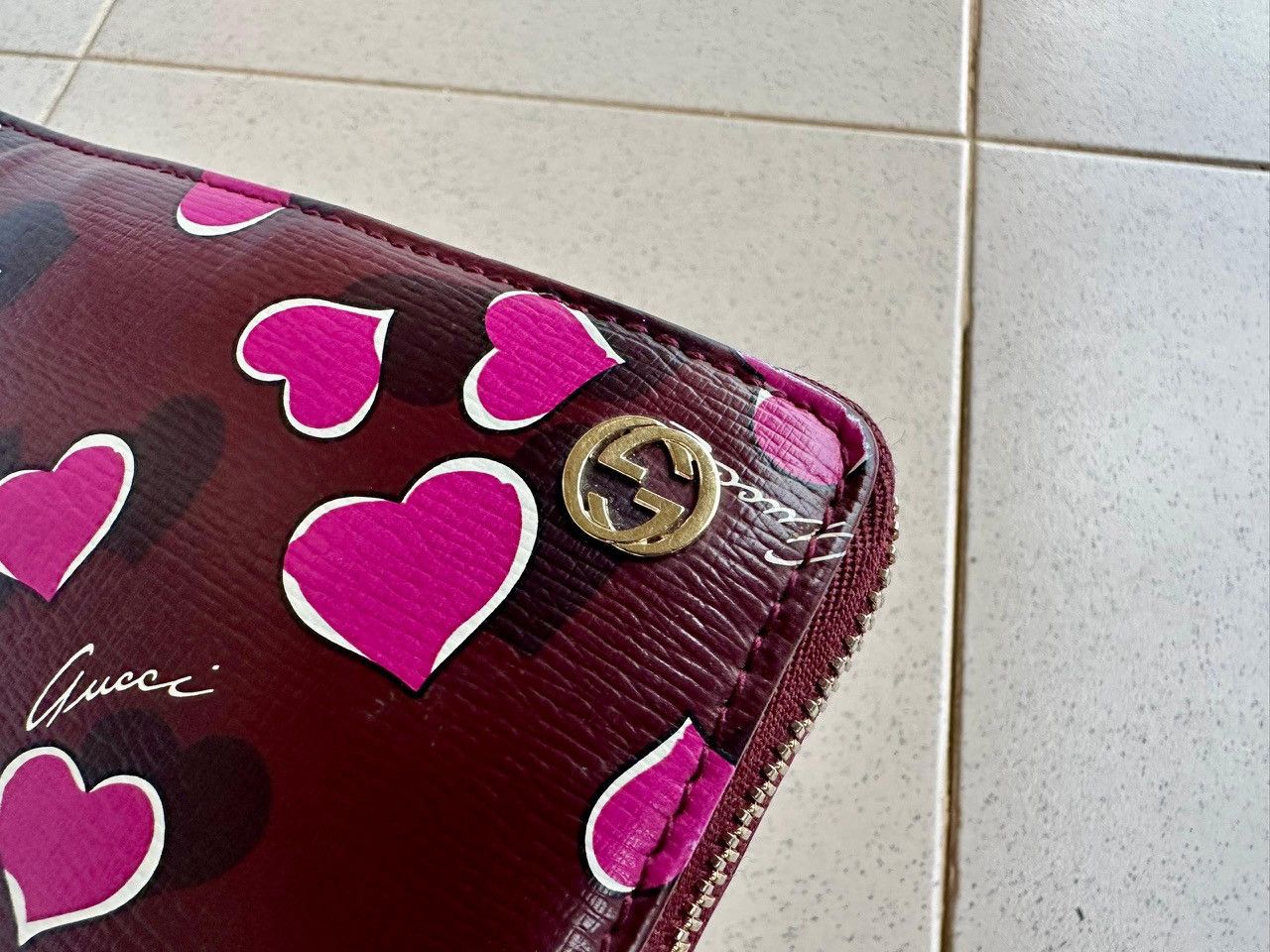Gucci Authentic Gucci Betty Interlocking G Heartbeat Print Zippy Size ONE SIZE - 4 Thumbnail
