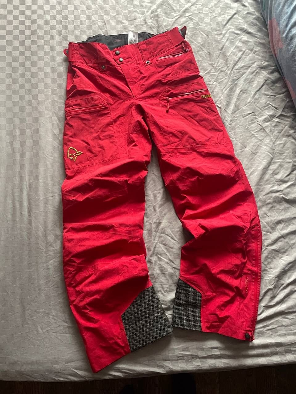 Norrona Vintage Norrona Cargo Pants Outdoor Y2K ski pants Size 32" / US 10 / IT 46 - 1 Thumbnail