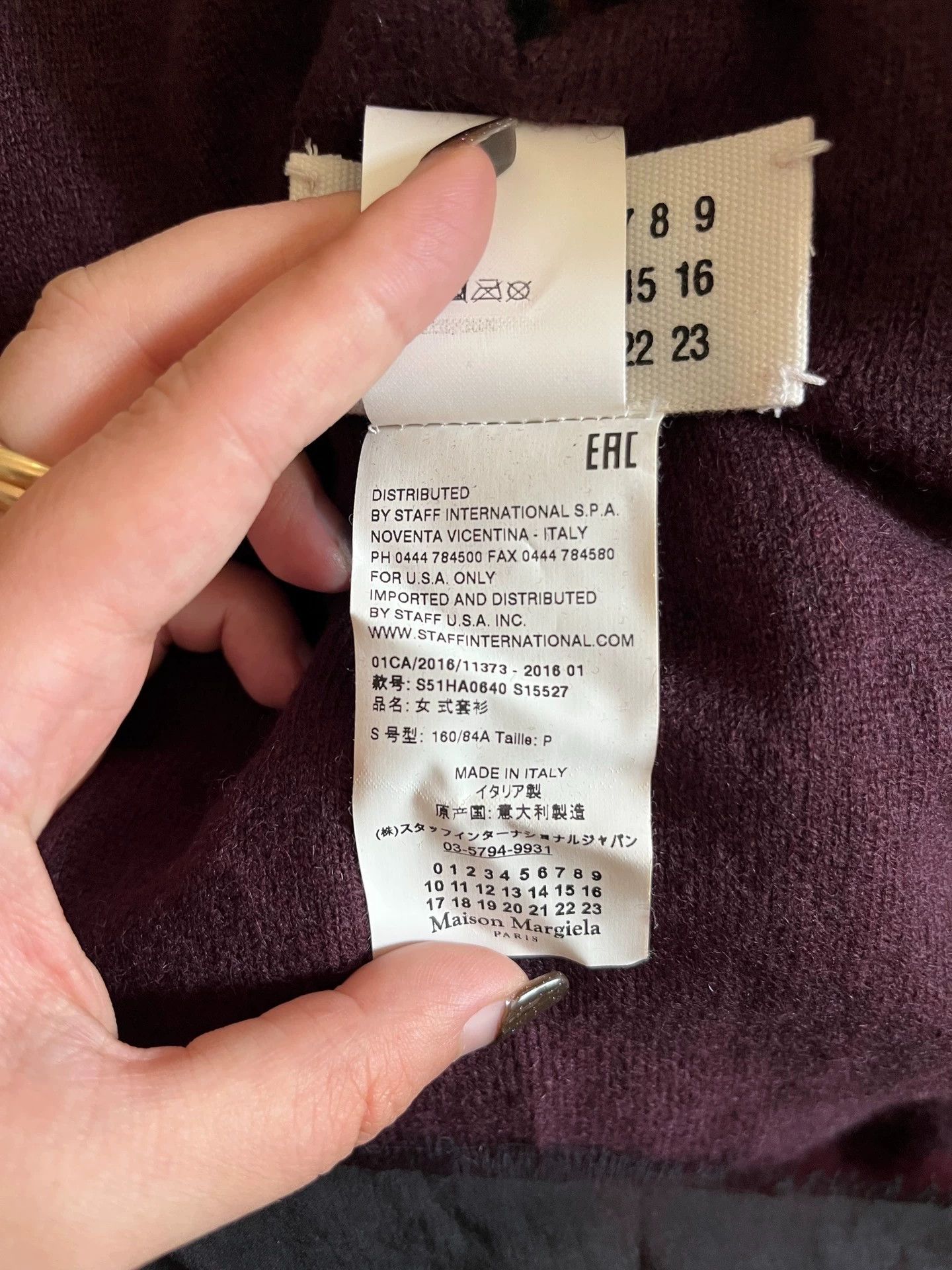 Maison Margiela Maison Margiela Colorblock Short Cashmere Vest Women S Size S / US 4 / IT 40 - 4 Thumbnail