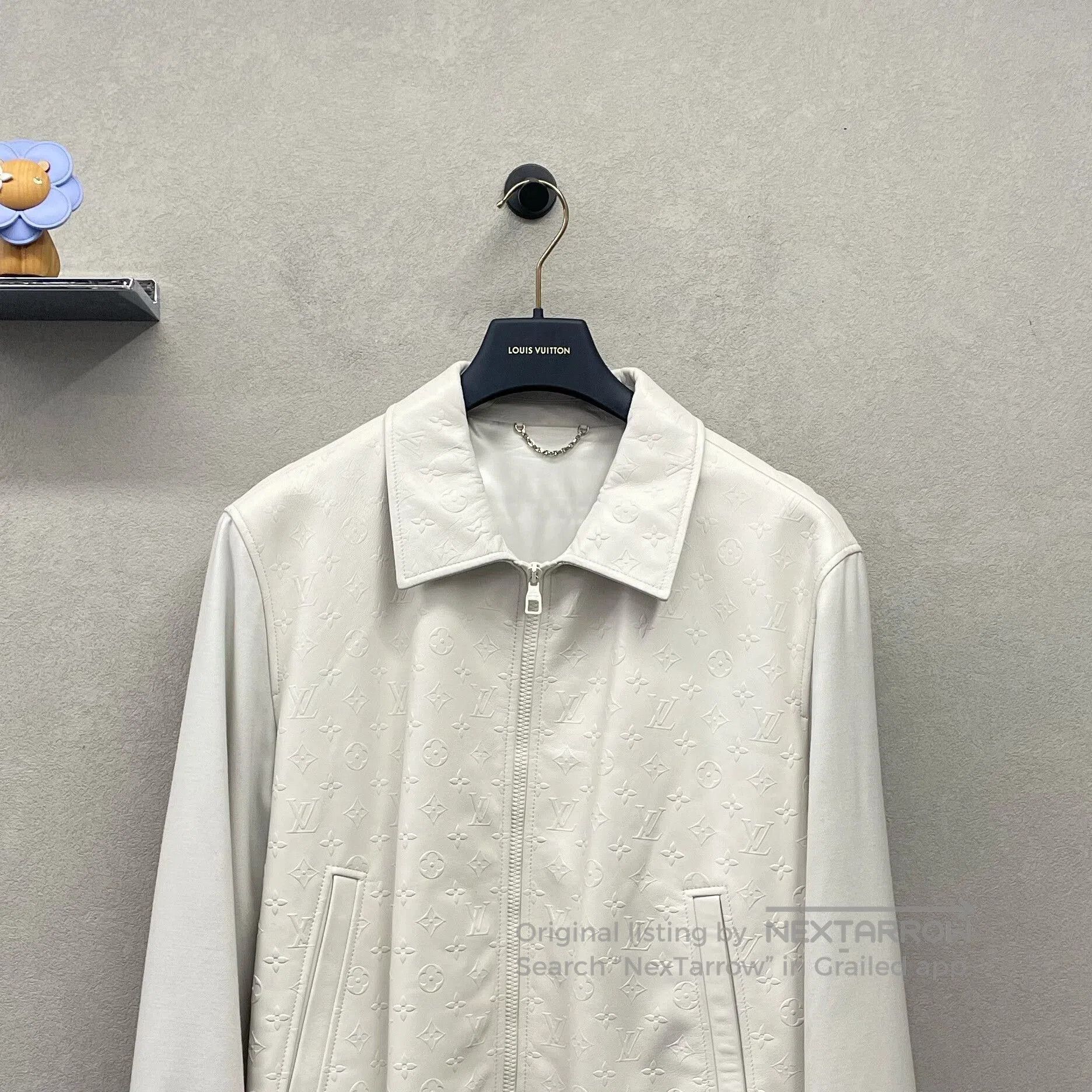 Louis Vuitton white logo lambskin leather jacket for men. Size US L / EU 52-54 / 3 - 4 Thumbnail