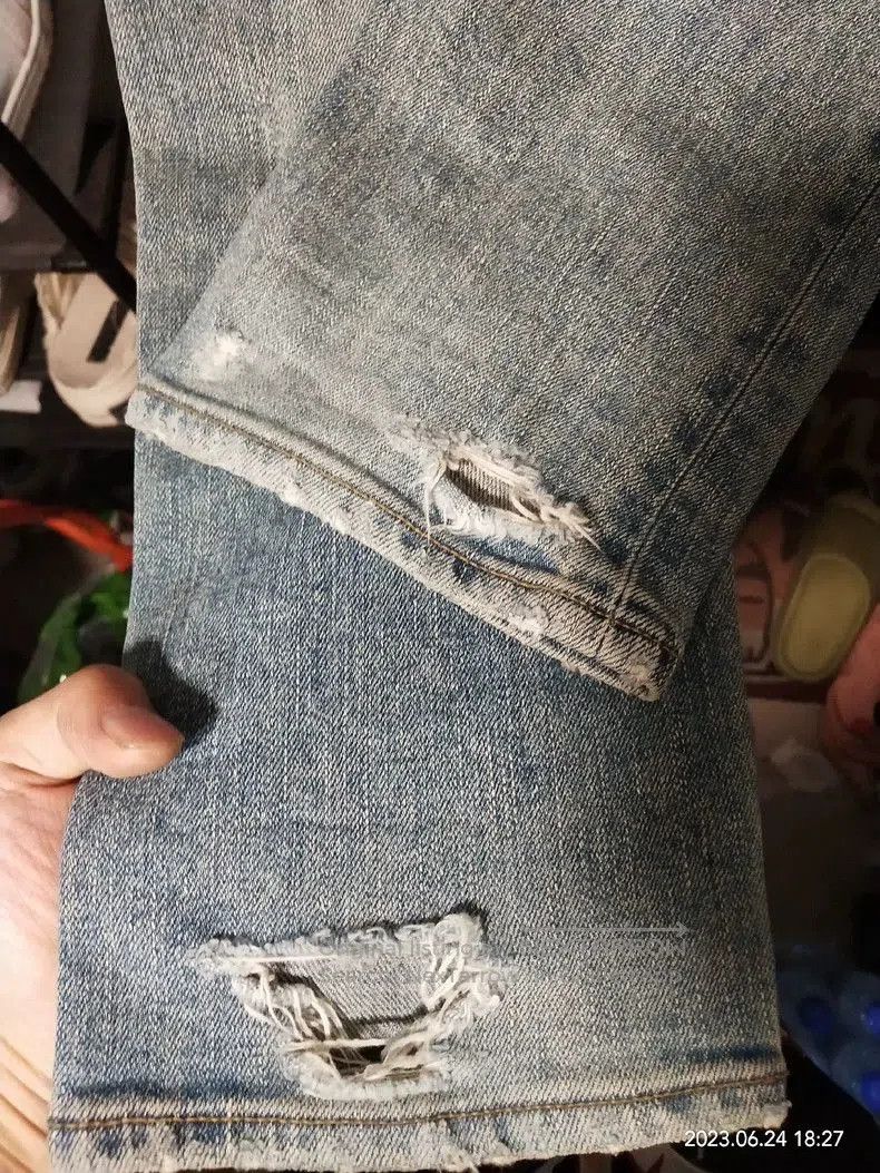 Saint Laurent Paris SLP Blue Distressed Denim Jeans. Size US 32 / EU 48 - 6 Thumbnail