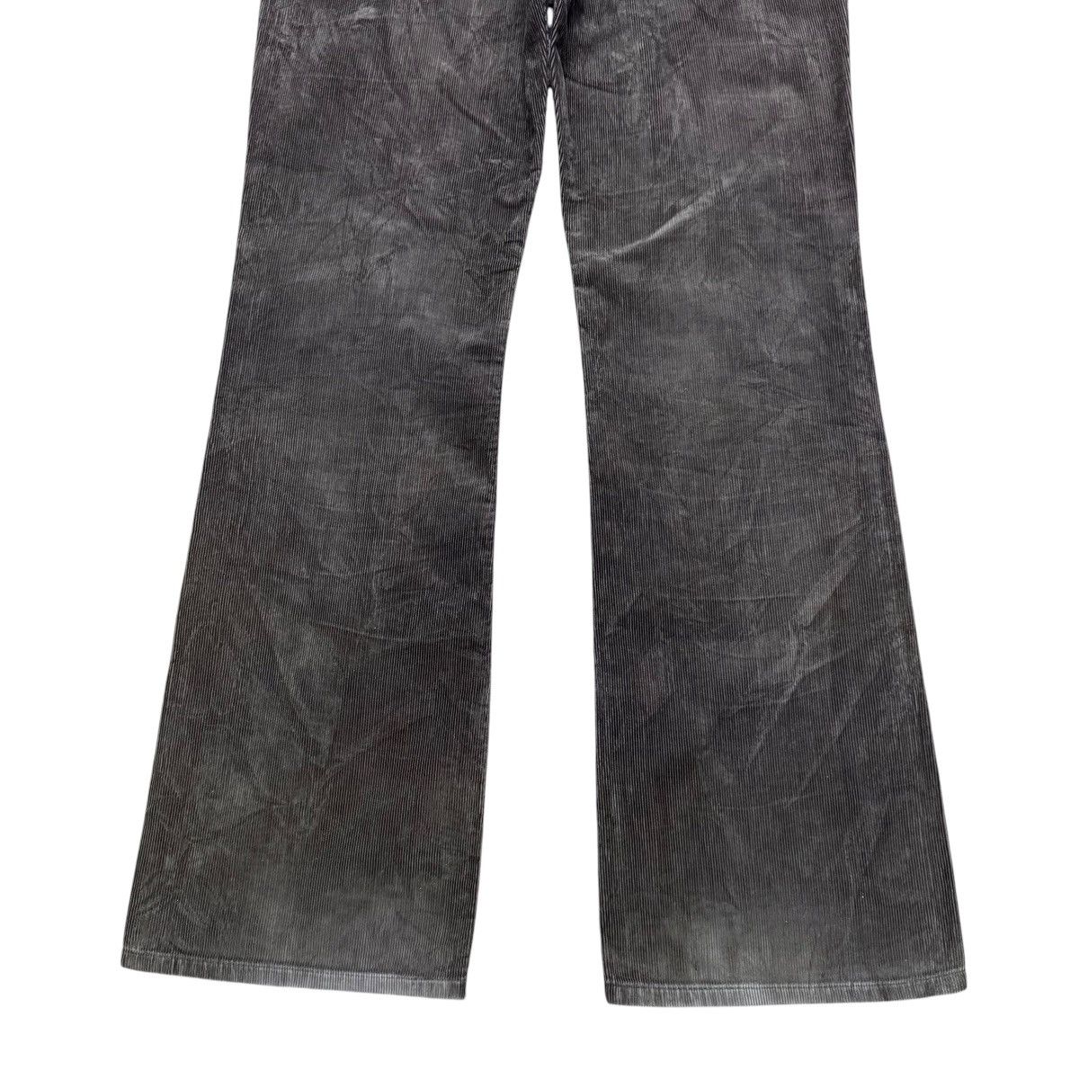 Levi's Vintage Levis 517 Brown Corduroy Flare Jeans Hedi Slimane Size US 32 / EU 48 - 13 Thumbnail