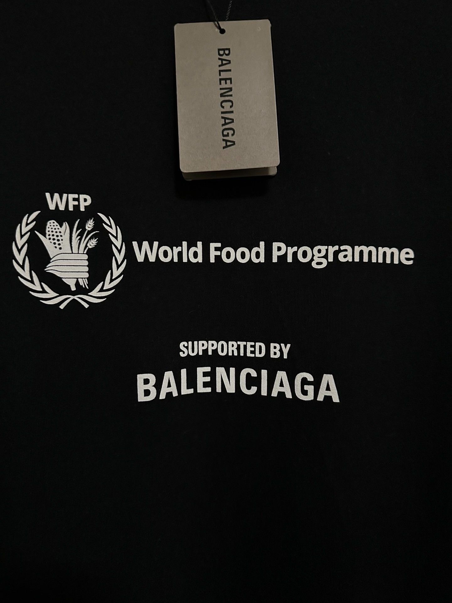 Balenciaga Balenciaga WFP Collaboration Logo Print T-Shirt Size US XXS / EU 40 - 2 Thumbnail