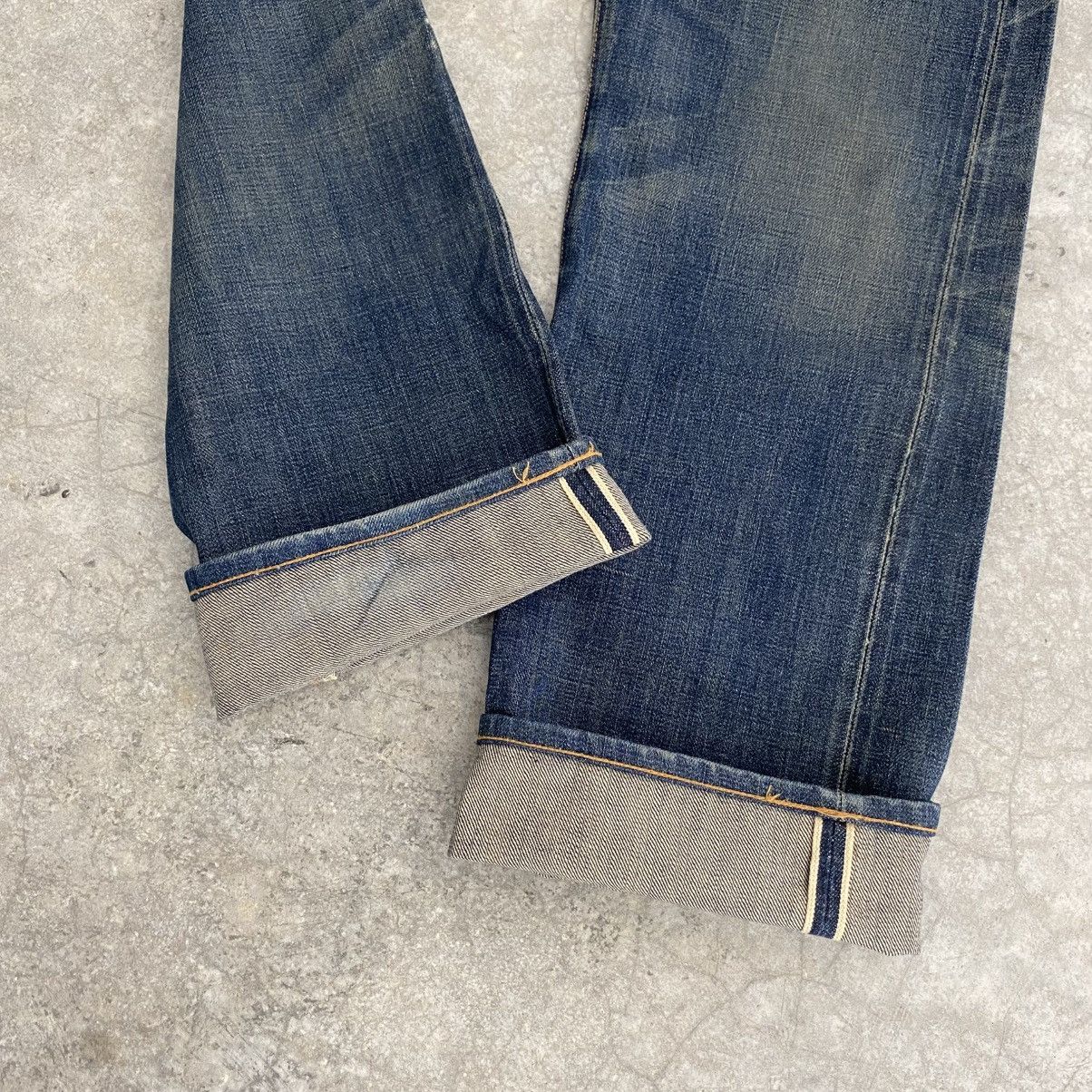 Levi's Vintage Levis 501XX Big E LVC Buckle Back Selvedge Jeans Size US 30 / EU 46 - 2 Thumbnail