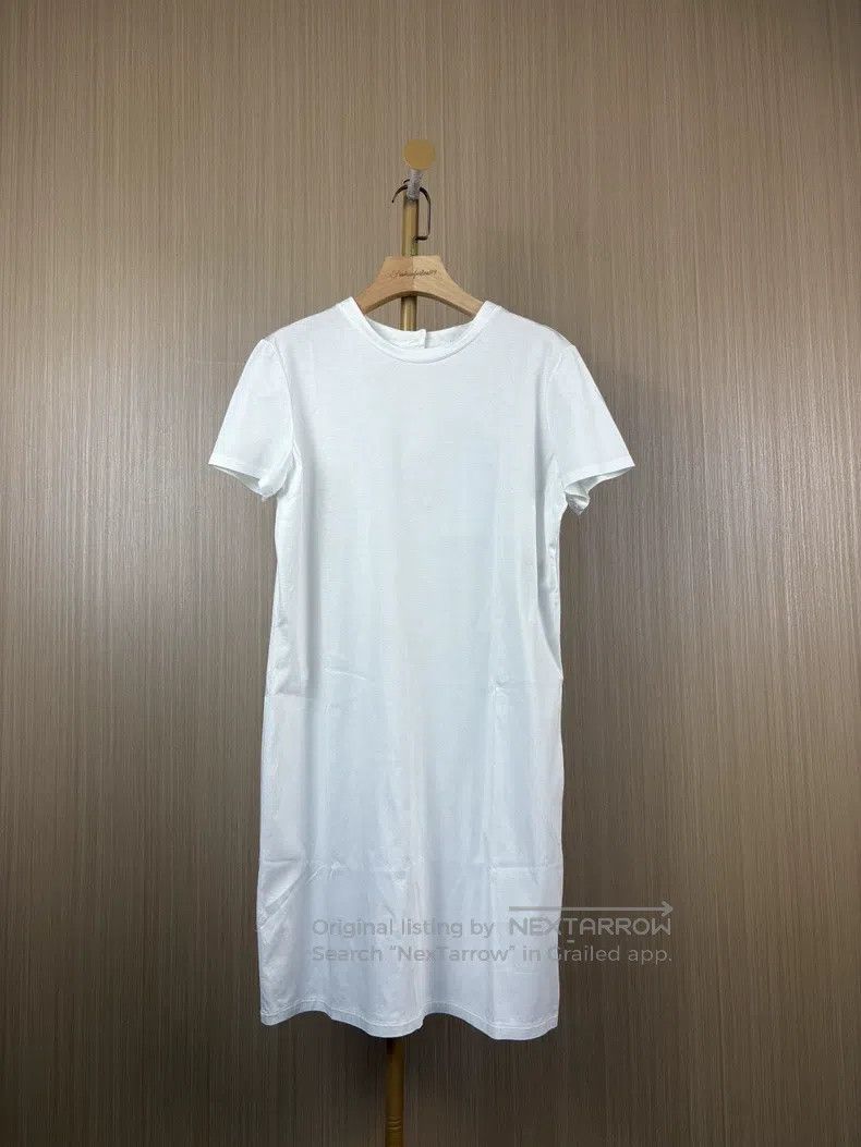 Chanel Chanel White back double C button short-sleeved dress Size XL / US 12-14 / IT 48-50 - 1 Thumbnail
