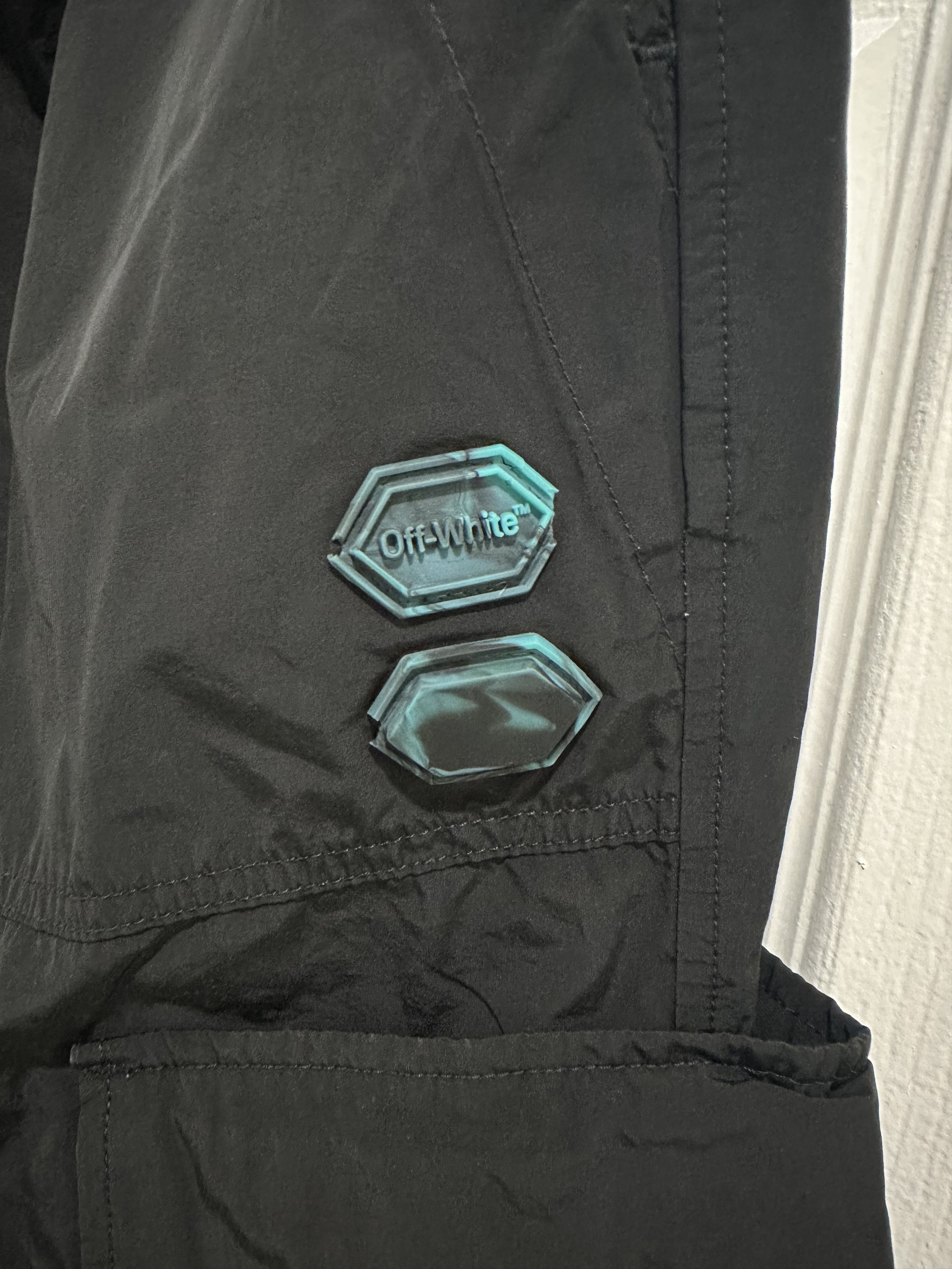 Off-White Off White Nylon Cargo Pants Size US 37 - 2 Thumbnail