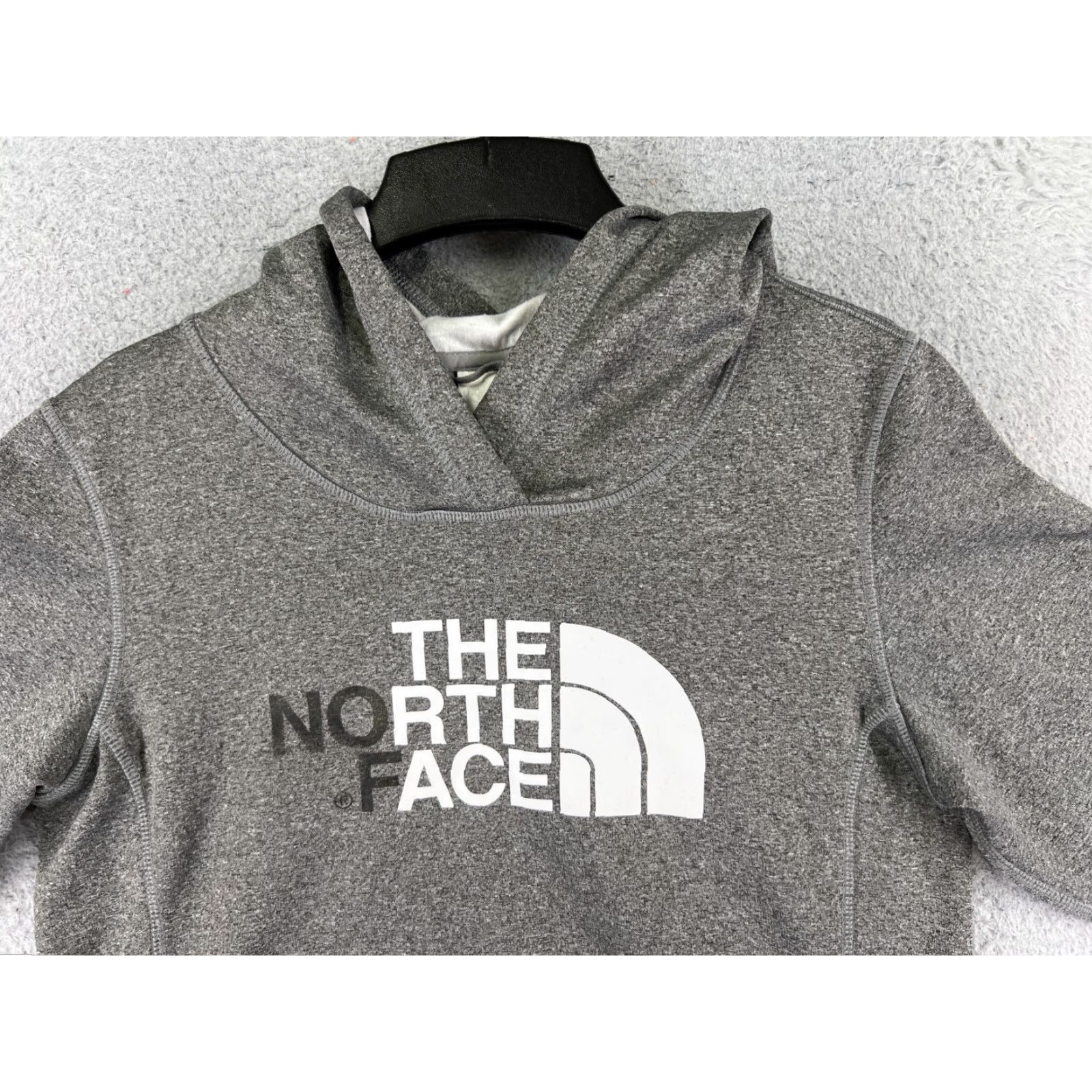 The North Face The North Face Hoodie Womens Medium Gray Logo 100% Polyester Pocket Sweatshirt Size M / US 6-8 / IT 42-44 - 4 Thumbnail