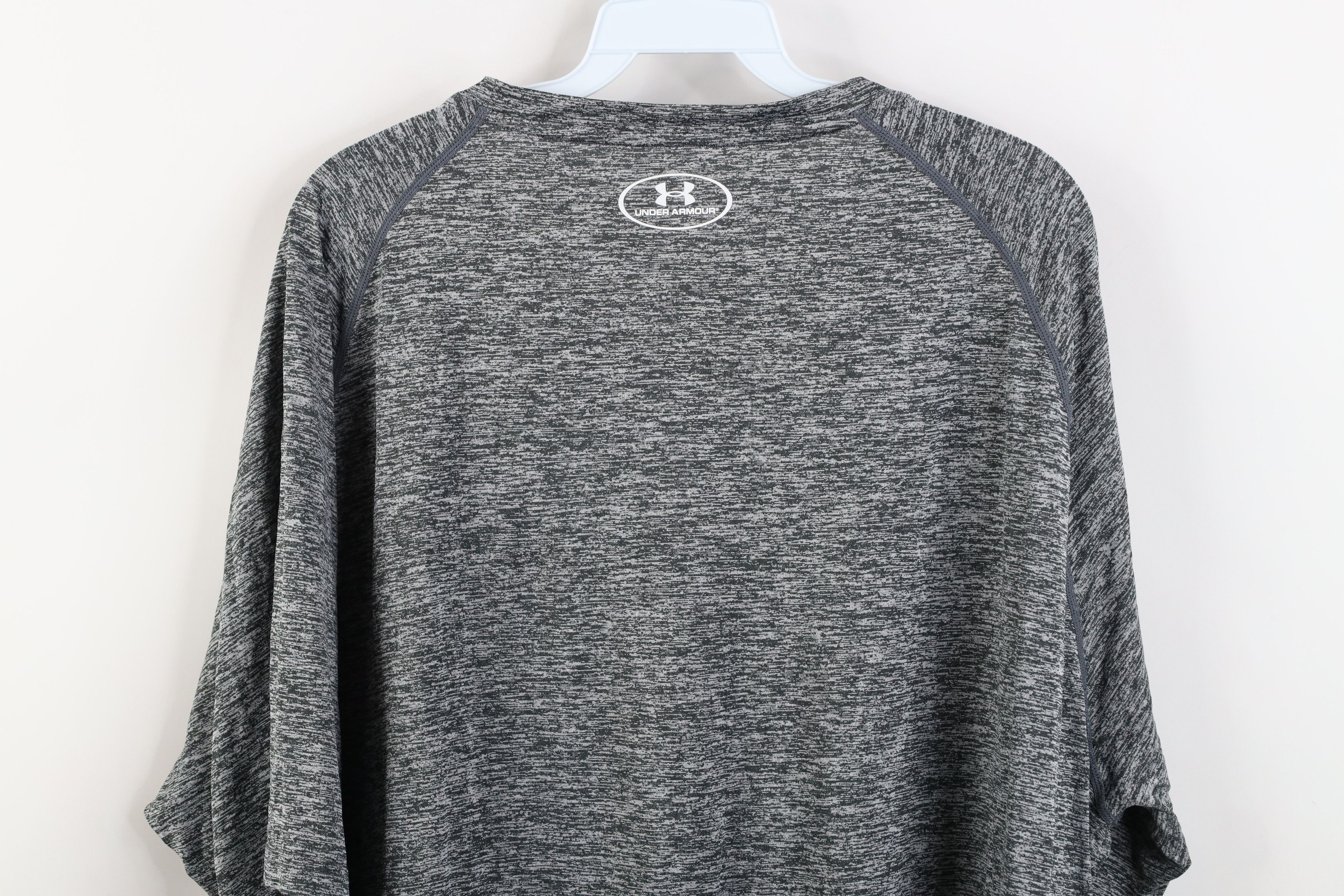 Under Armour Under Armour University of Wisconsin Football T-Shirt Gray Size US XXL / EU 58 / 5 - 11 Thumbnail
