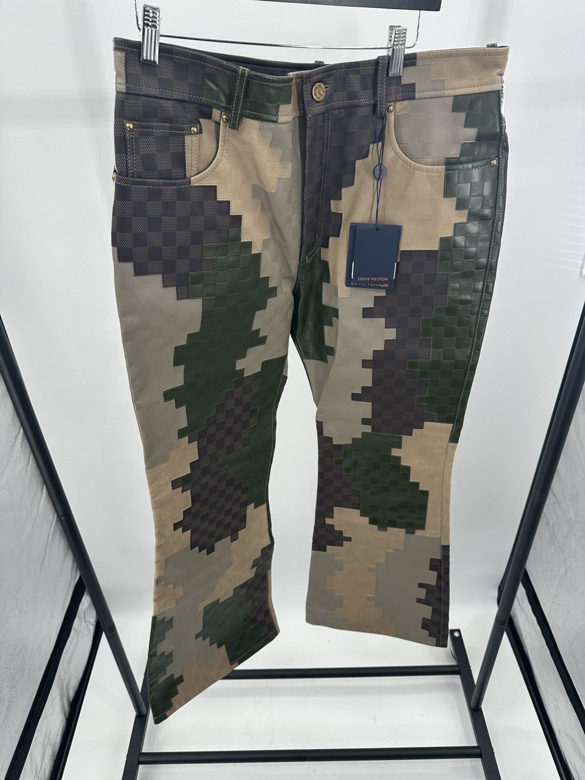 Louis Vuitton Louis Vuitton Damoflage Leather Pants 2024 Size US 38 / EU 54 - 5 Thumbnail