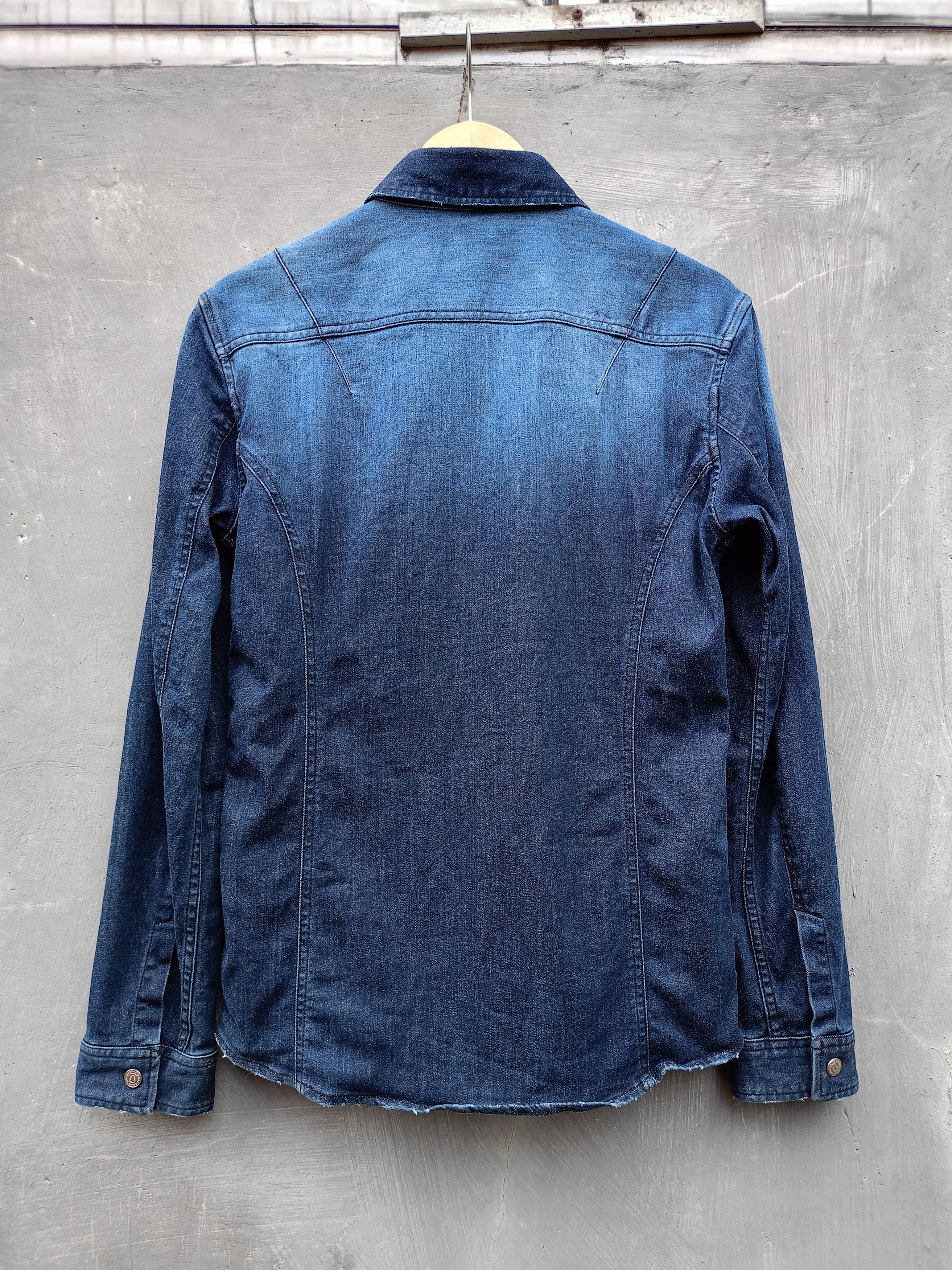 If Six Was Nine × Le Grande Bleu (L.G.B.) × Tornado Mart Tornado Mart Denim shirt Size US M / EU 48-50 / 2 - 4 Thumbnail
