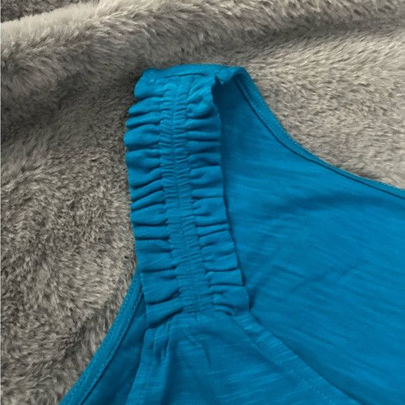 Loft Loft blue ruffle tank top size small Size S / US 4 / IT 40 - 3 Thumbnail