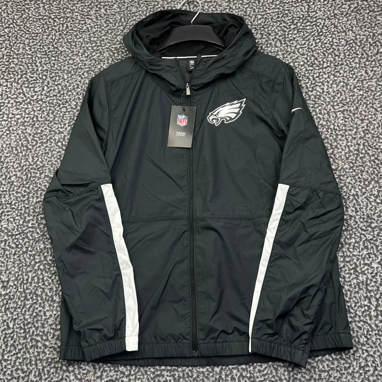 Nike Nike Windbreaker Jacket Men Philadelphia Eagles NFL New L Size US L / EU 52-54 / 3 - 1 Thumbnail