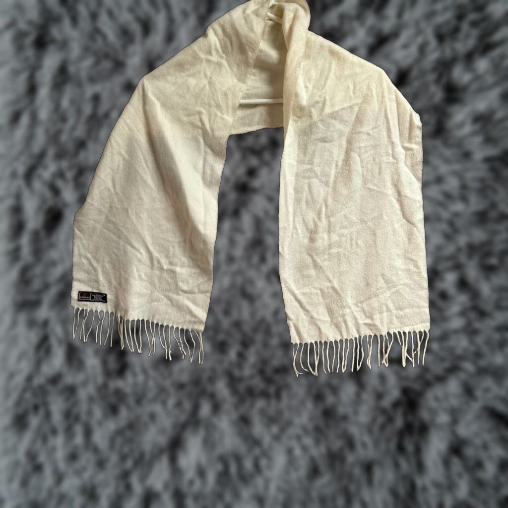 Vintage VINTAGE Fraas Germany Cashmink Acrylic Fringe Scarf Ivory Cream Women 90s Quiet Luxury Fringe Scarf Size ONE SIZE - 1 Thumbnail