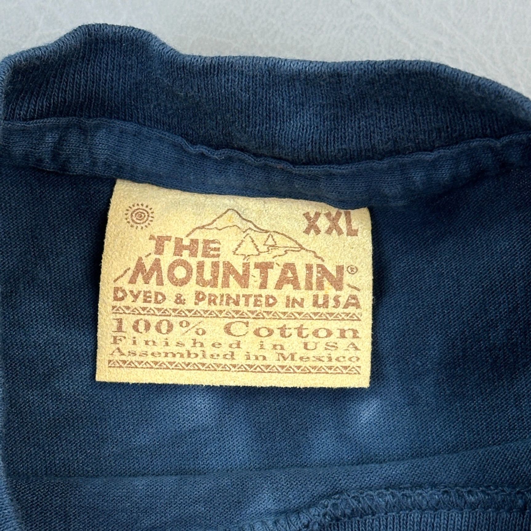 The Mountain VINTAGE The Mountain Shirt Mens 2XL Blue Tie Dye Bass Nature Deadstock 90s Shirt Adult 2XL Blue Tie Dye The Mountain 90s Vintage Mens Shirt Size US XXL / EU 58 / 5 - 3 Thumbnail