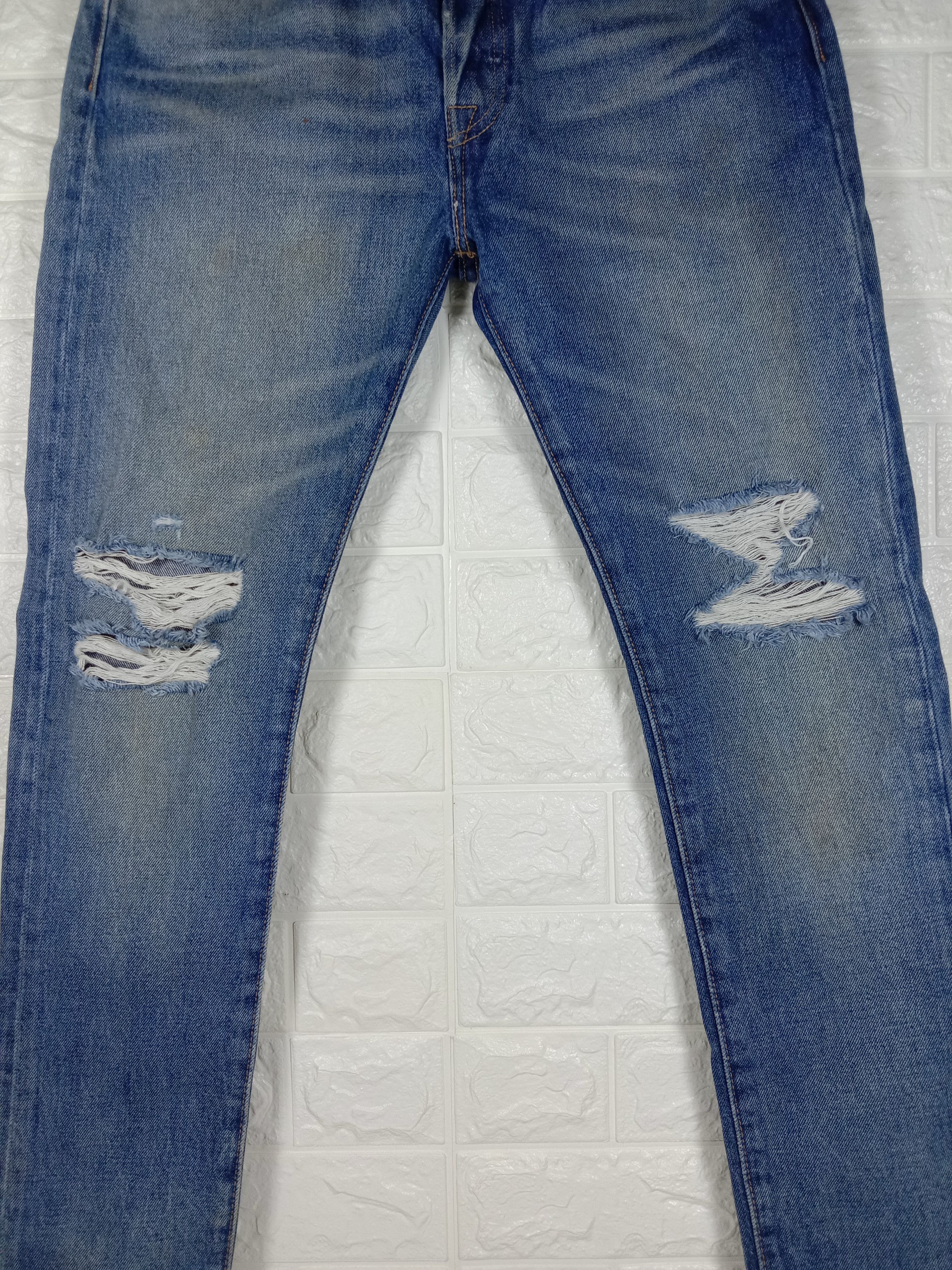 Levi's Vintage Levi's 501s Jeans Faded Blue Distressed Denim Size US 30 / EU 46 - 3 Thumbnail