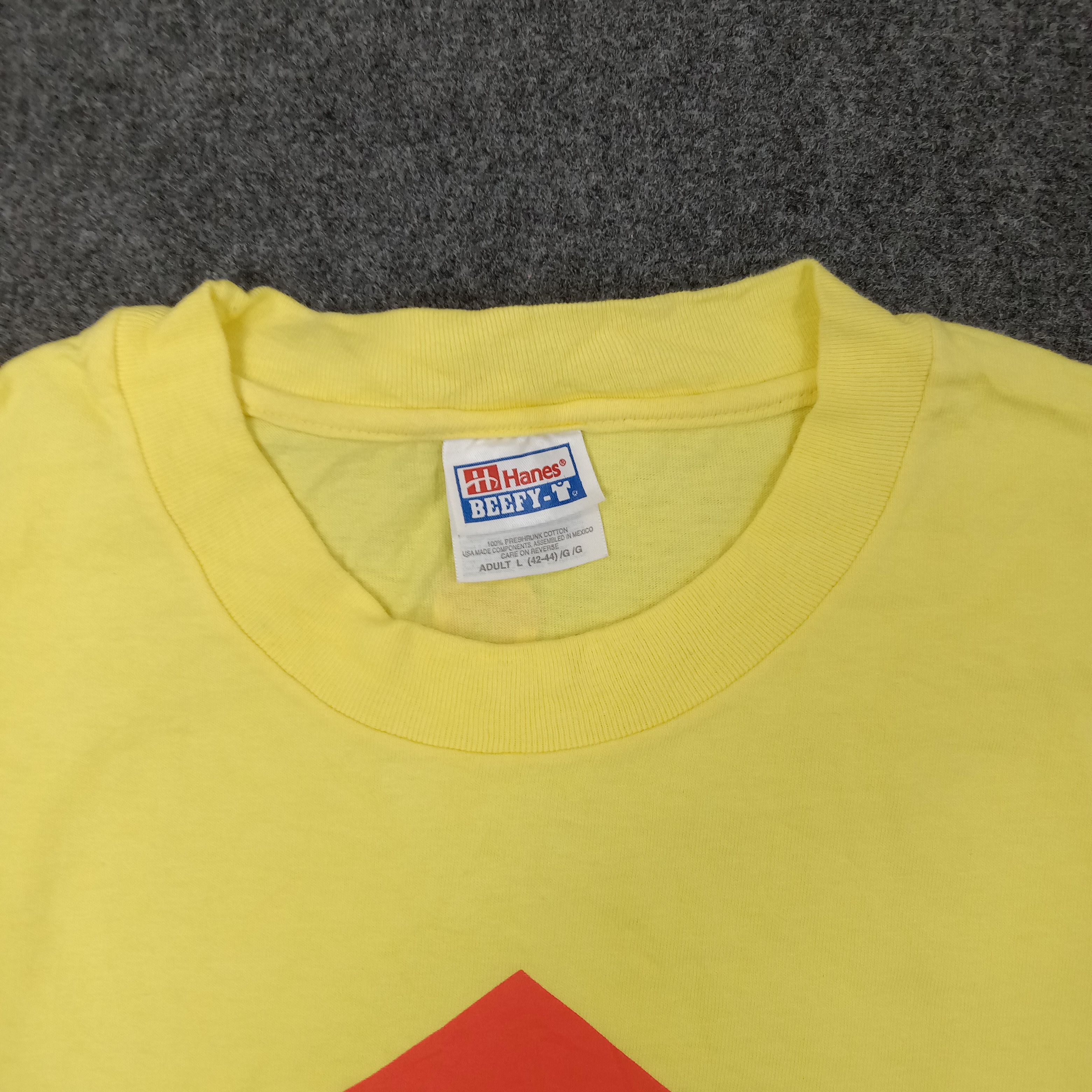 Vintage Suzuki Japanese Motorsports Racing Tshirt C239N26 Size US L / EU 52-54 / 3 - 3 Thumbnail