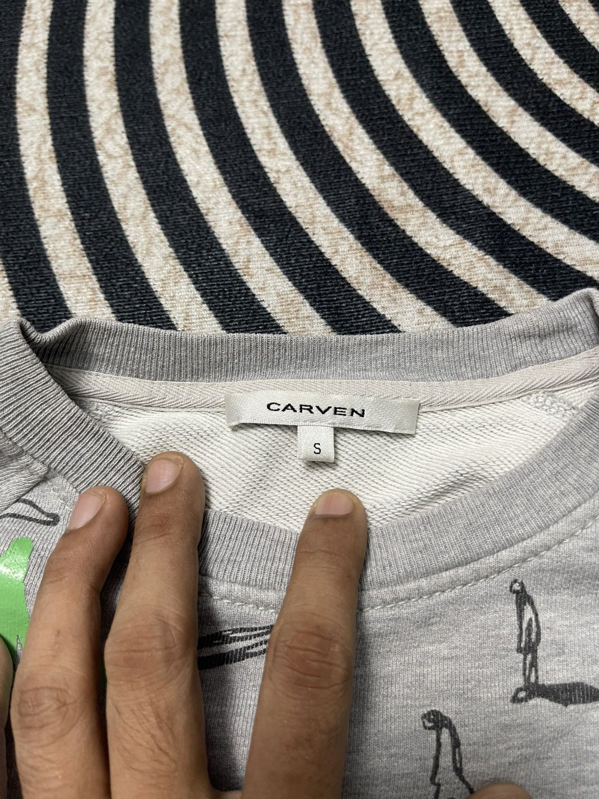 Carven 🐐CARVEN CROSSWALK CITY SCENE POP ART GRAPHIC CREWNECK Size US S / EU 44-46 / 1 - 10 Thumbnail