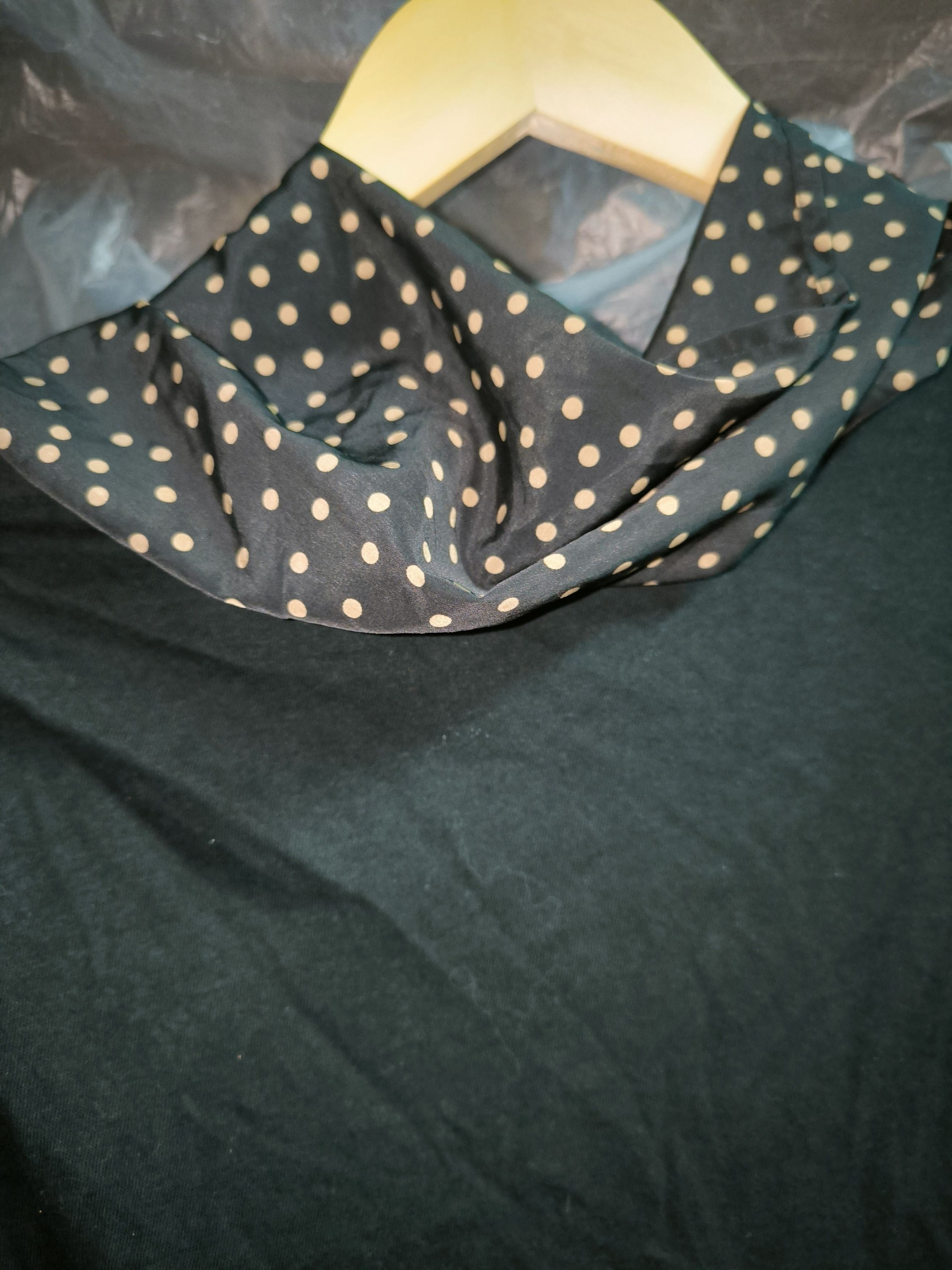 With Hoodie Polkadot