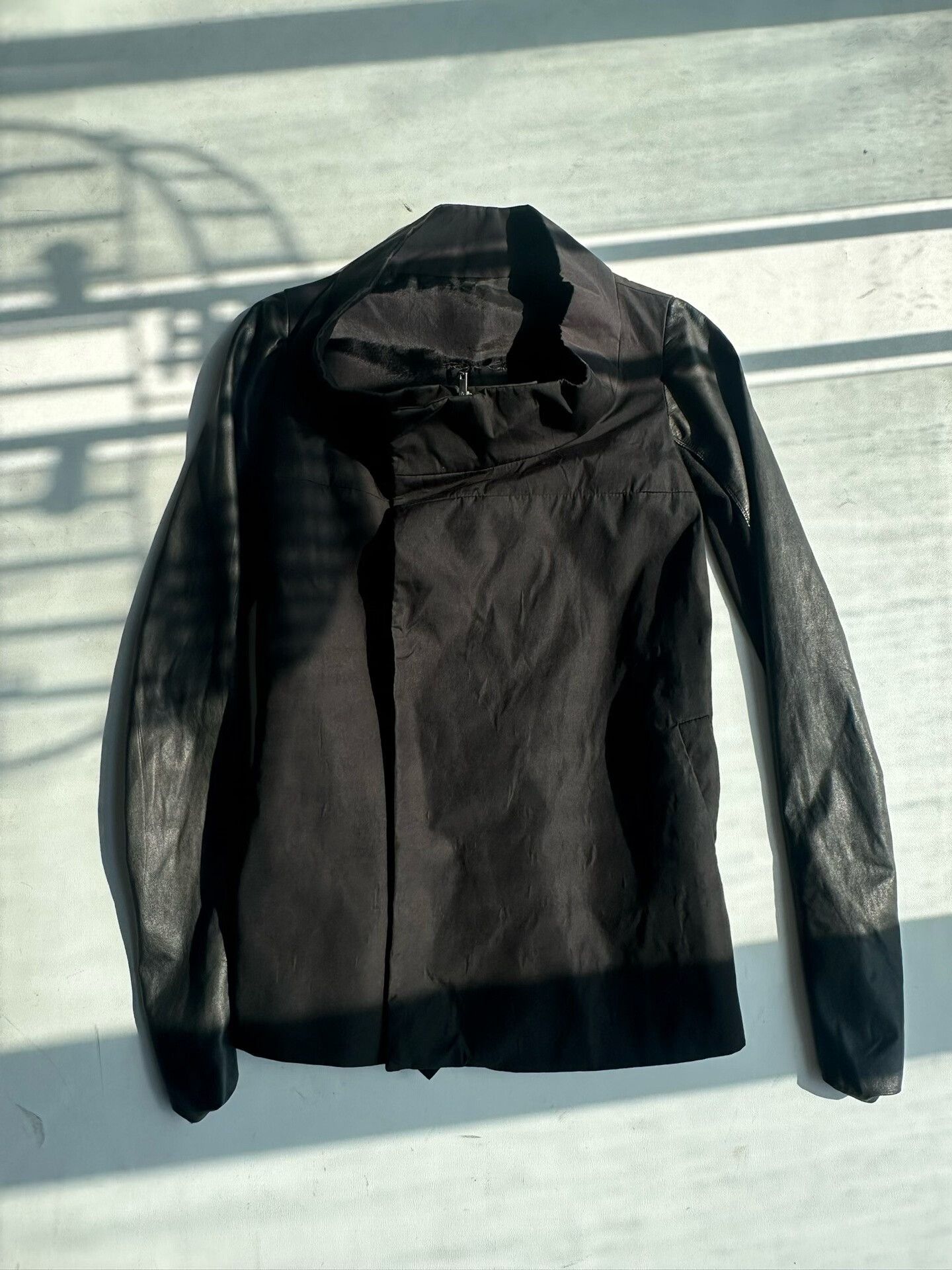 Rick Owens Rick Owens Women's Low Neck Leather Jacket Size M / US 6-8 / IT 42-44 - 1 Thumbnail
