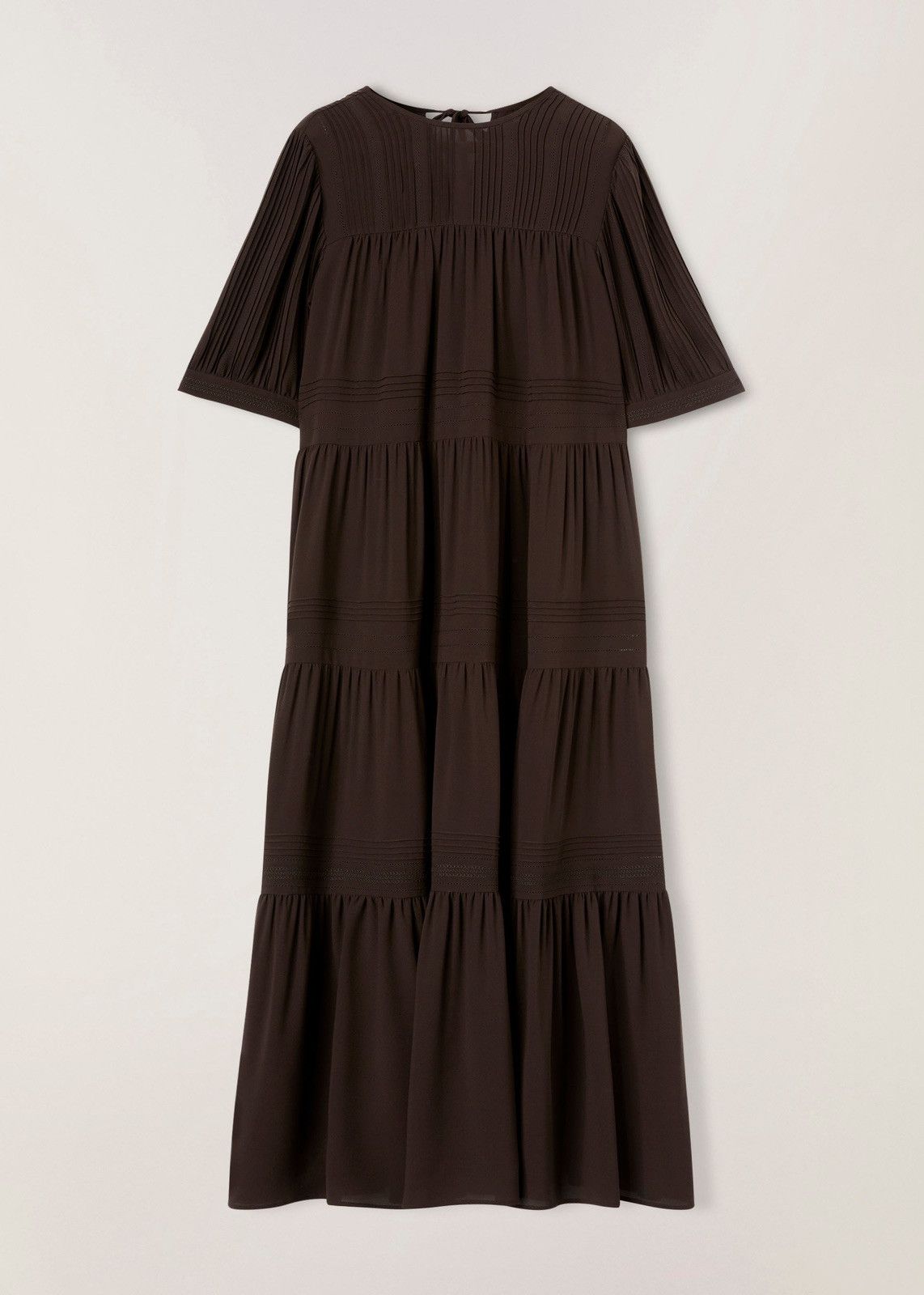 o1srvl11e0424 Dress in Black