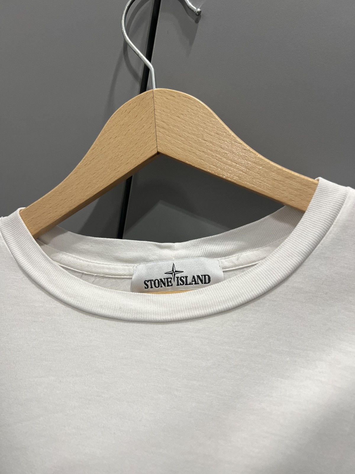 Stone Island Stone Island T-shirt White Large Size US L / EU 52-54 / 3 - 12 Thumbnail