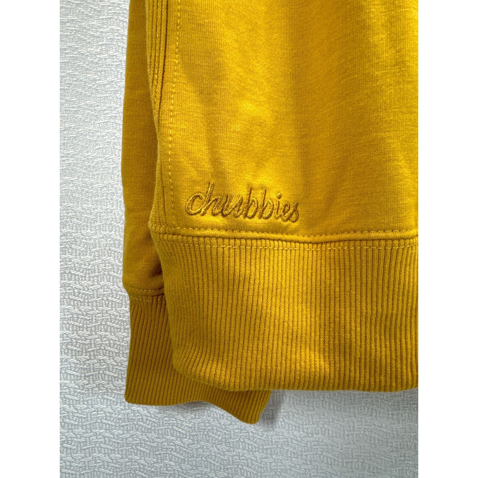 Chubbies Chubbies Gold Soft Terry Crewneck Sweatshirt men sz M Size US M / EU 48-50 / 2 - 5 Thumbnail