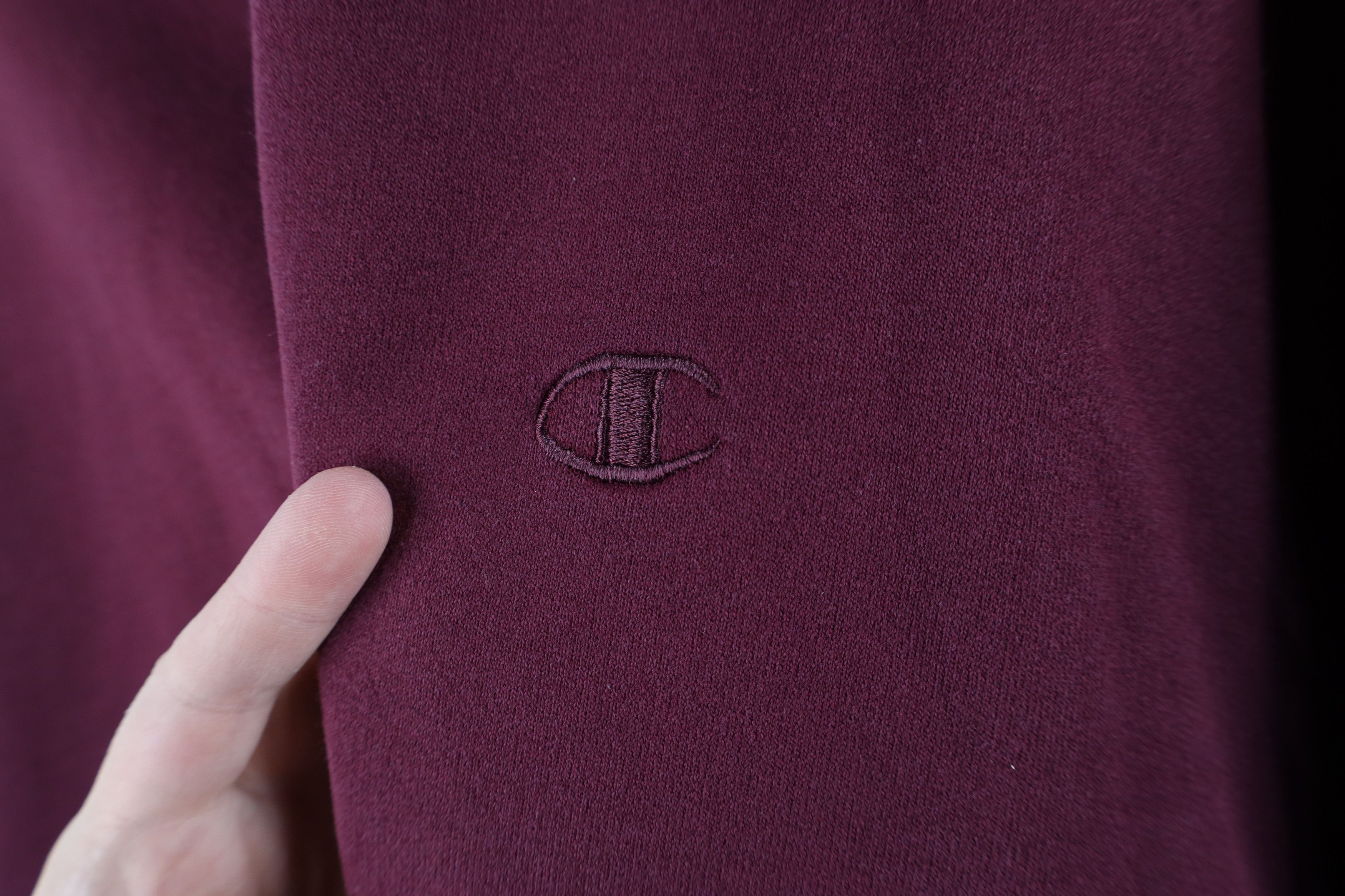 Champion × Vintage Vintage 90s Champion Monochrome Crewneck Sweatshirt Purple Size US L / EU 52-54 / 3 - 4 Thumbnail