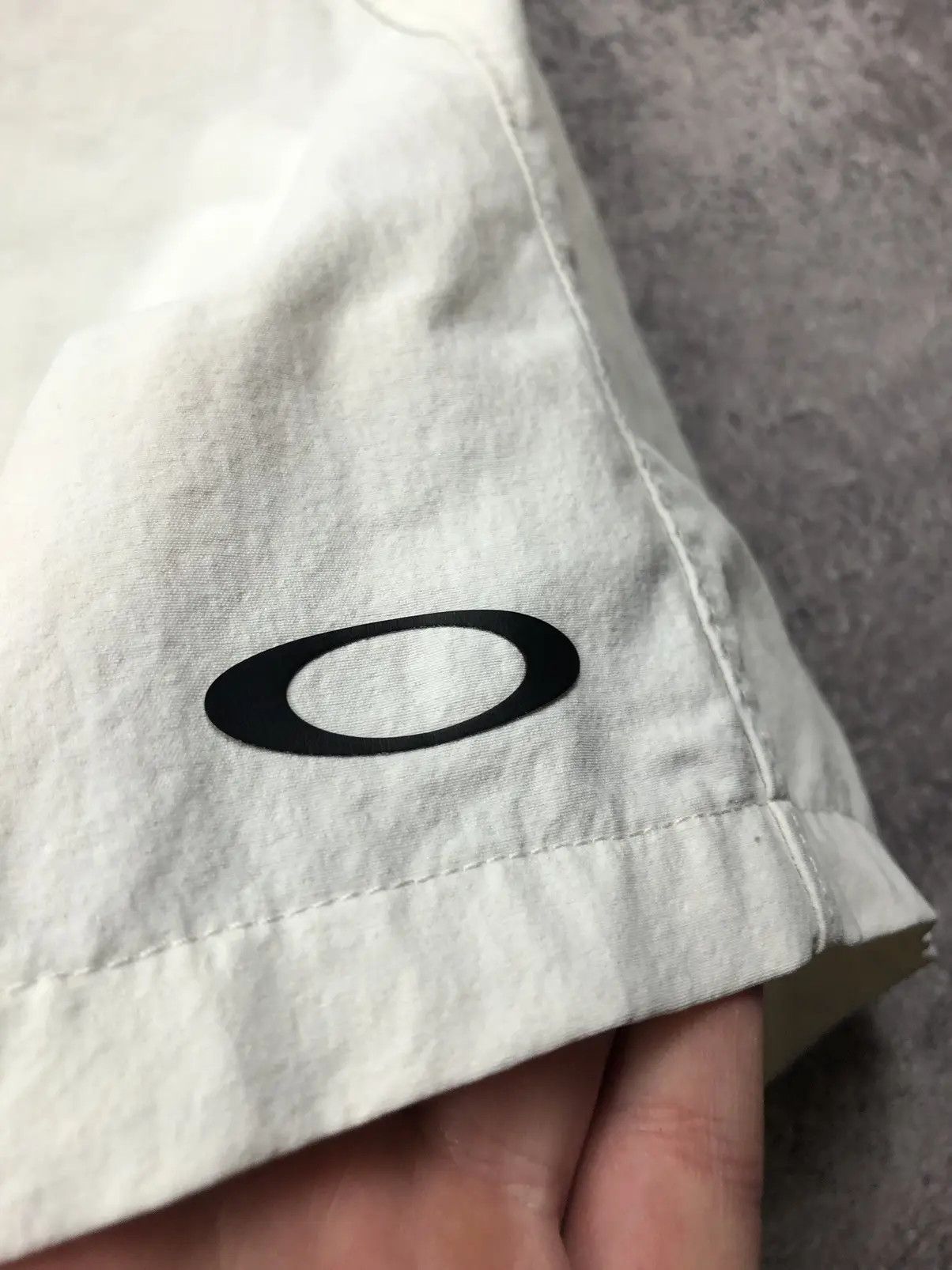 Oakley OAKLEY Swimming Beach White Mini Logo Shorts Streetwear Size US 32 / EU 48 - 6 Thumbnail