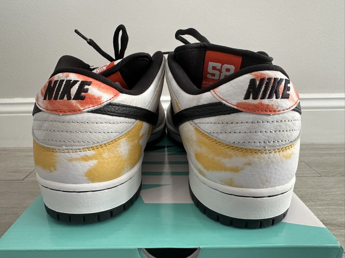 Nike Nike SB Dunk Low Tie Die Rayguns White Black Orange Flash 12 Size US 12 / EU 45 - 7 Thumbnail