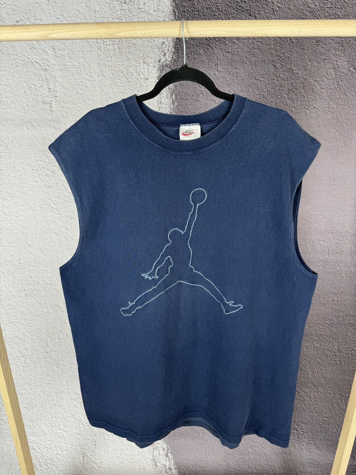 Jordan Brand Nike Air Jordan Vintage 90s Jumpman Made in Usa Sleveless Size US L / EU 52-54 / 3 - 5 Thumbnail