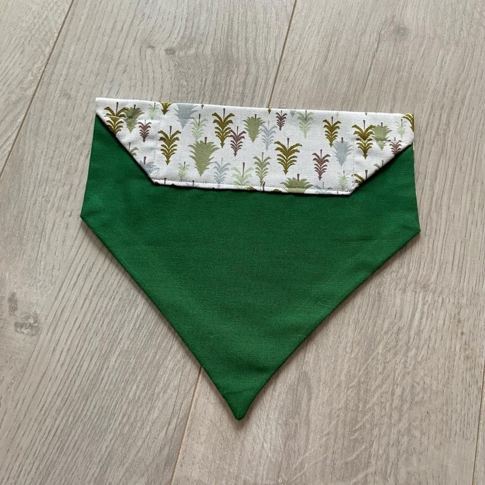 Designer Bestie Bandanas Hiking Tree Dog Bandana Size ONE SIZE - 3 Thumbnail
