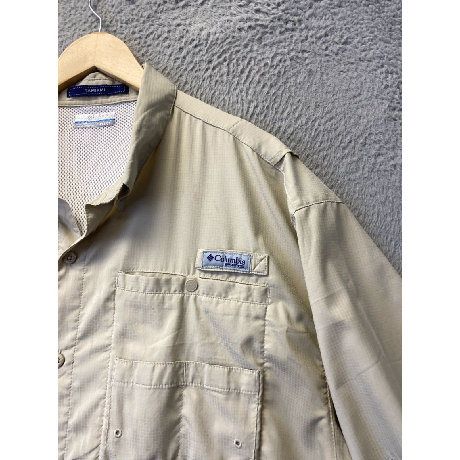 Vintage Columbia Men's Red Short Sleeve Button-Up Shirt XXL - Lightweight, Breathable, Casual, Fishing, Regular Fit Size US XL / EU 56 / 4 - 2 Thumbnail