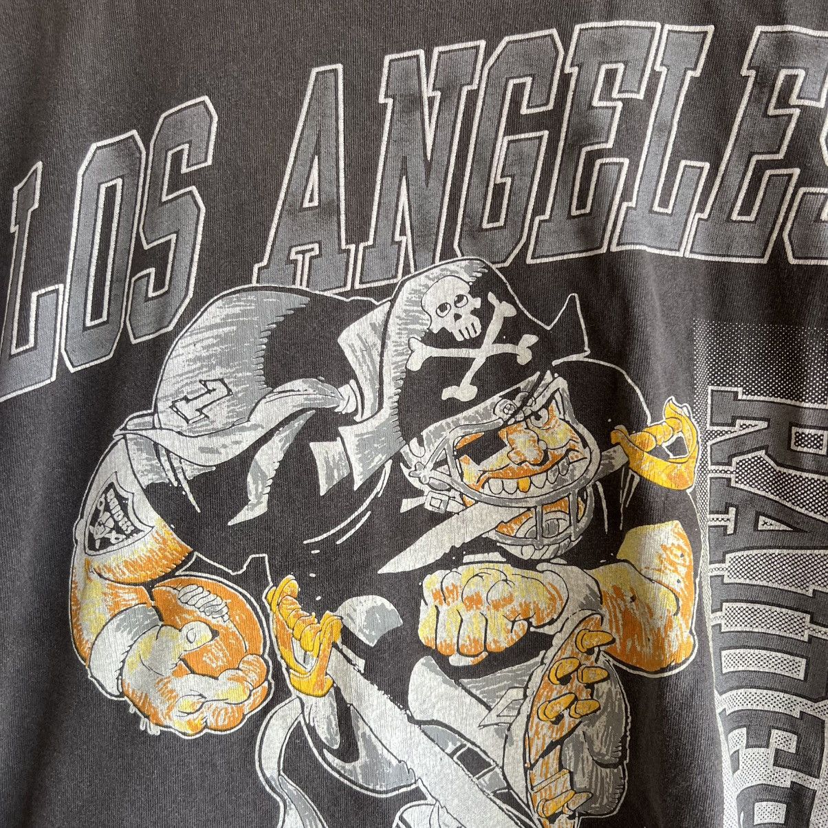 NFL × Vintage VTG 1988 Los Angeles Raiders NFL Tee Shirt NWA Size US L / EU 52-54 / 3 - 6 Thumbnail