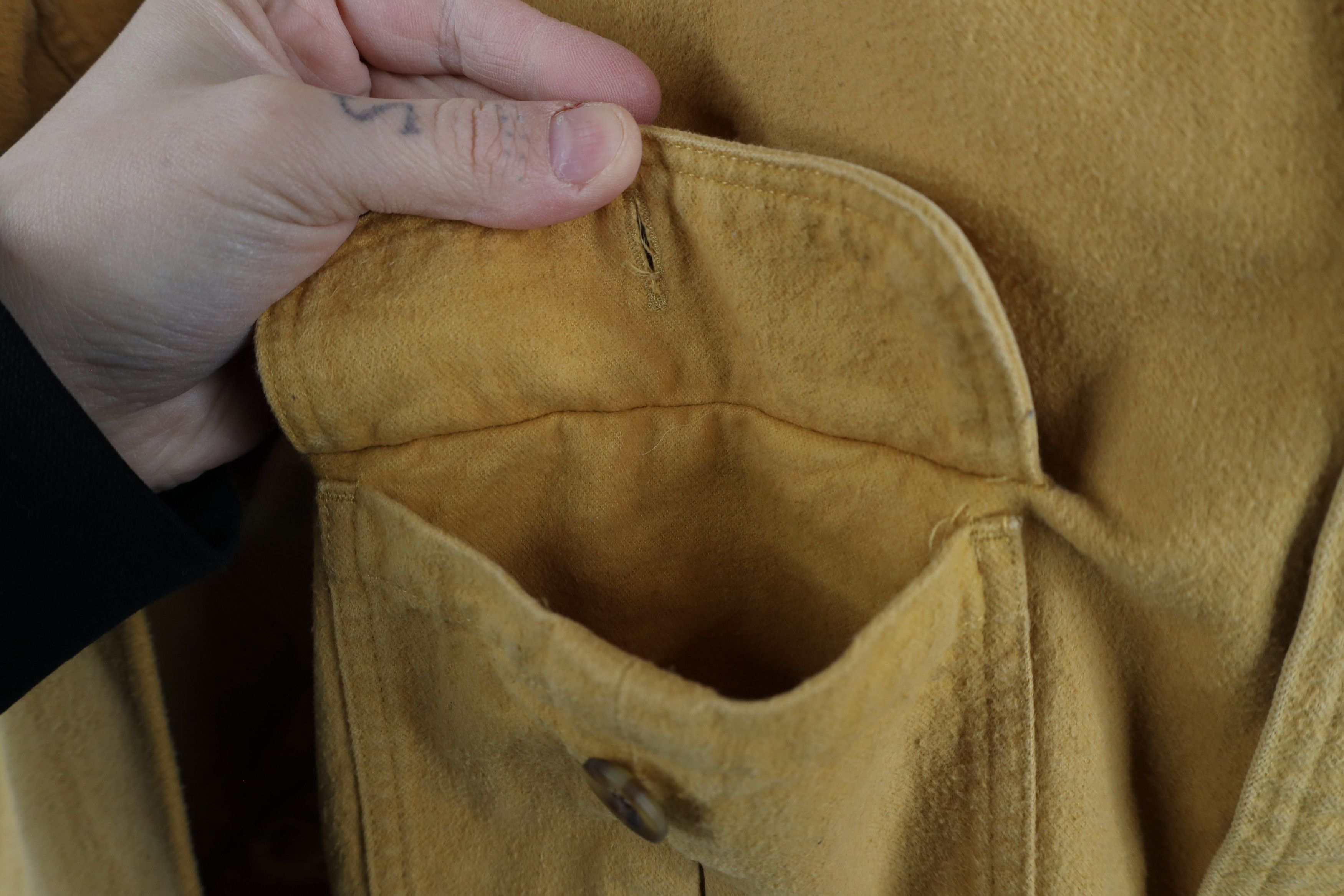 Cabelas × Vintage Vintage 90s Cabelas Soft Heavy Chamois Cloth Button Shirt Size US XL / EU 56 / 4 - 5 Thumbnail
