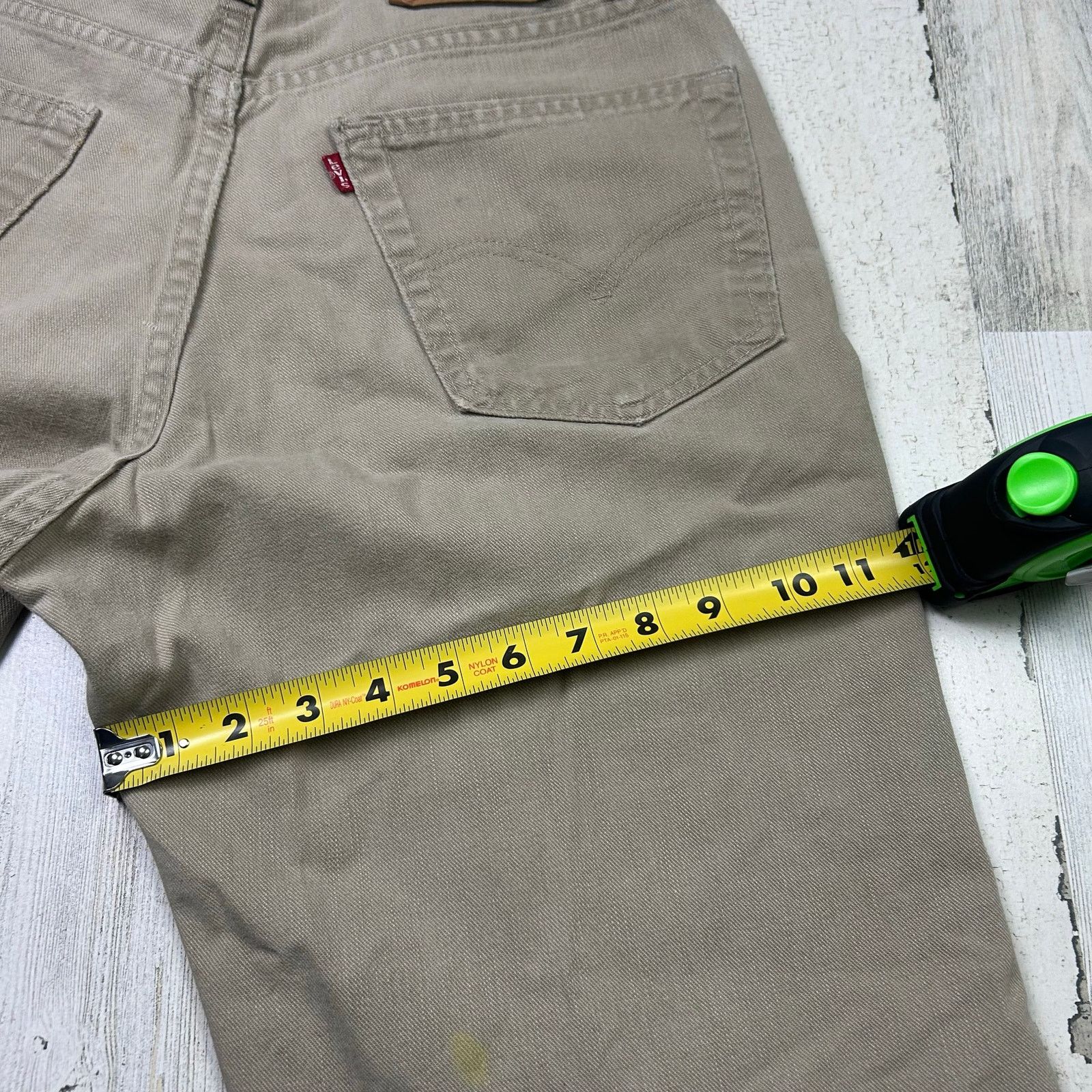 Levi's × Vintage Vintage 1990s 550 Relaxed Straight Leg Levi Khaki Jeans Size US 33 - 12 Thumbnail