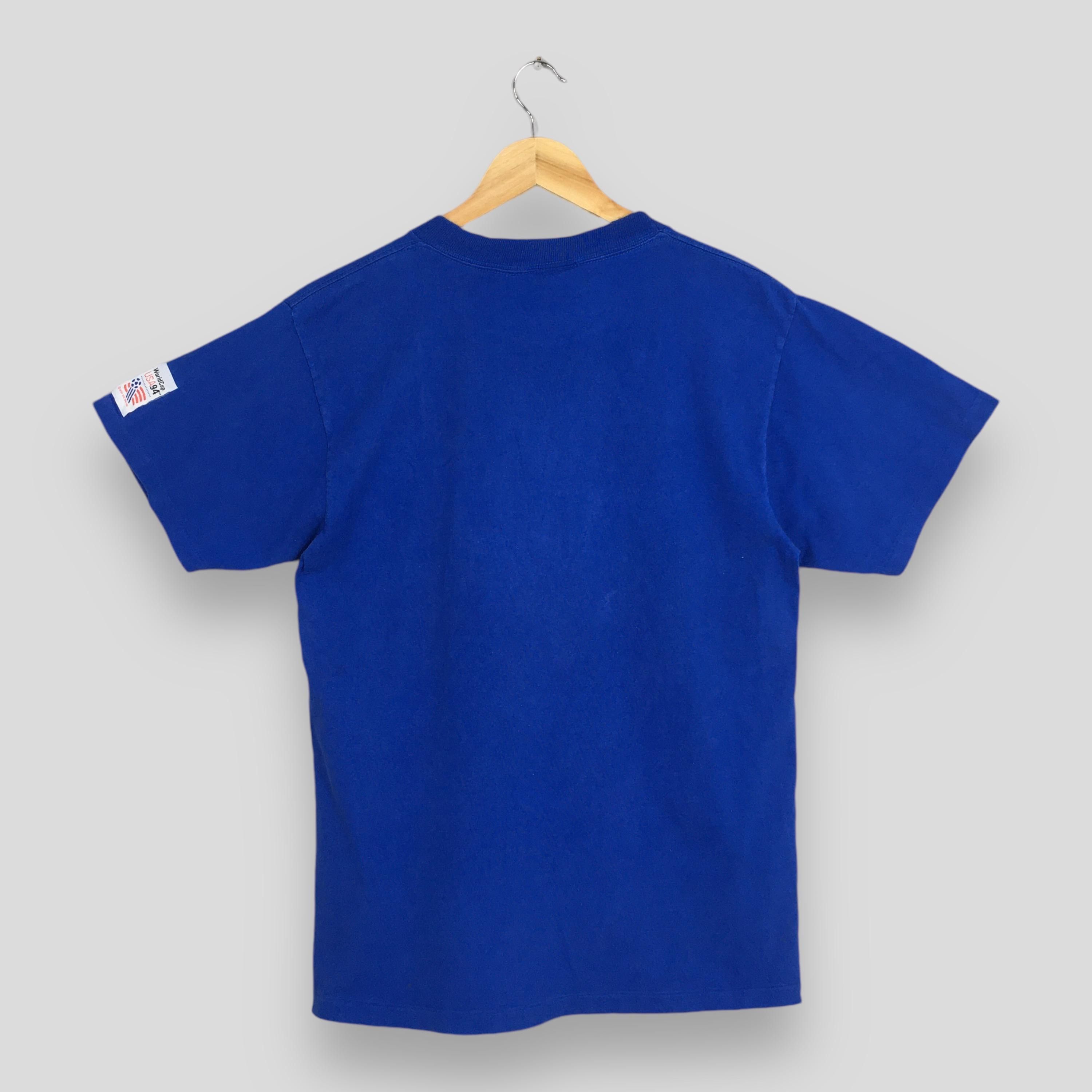 Vintage Vintage World Cup Usa 1994 Football Blue Tshirt Medium Size US M / EU 48-50 / 2 - 7 Thumbnail