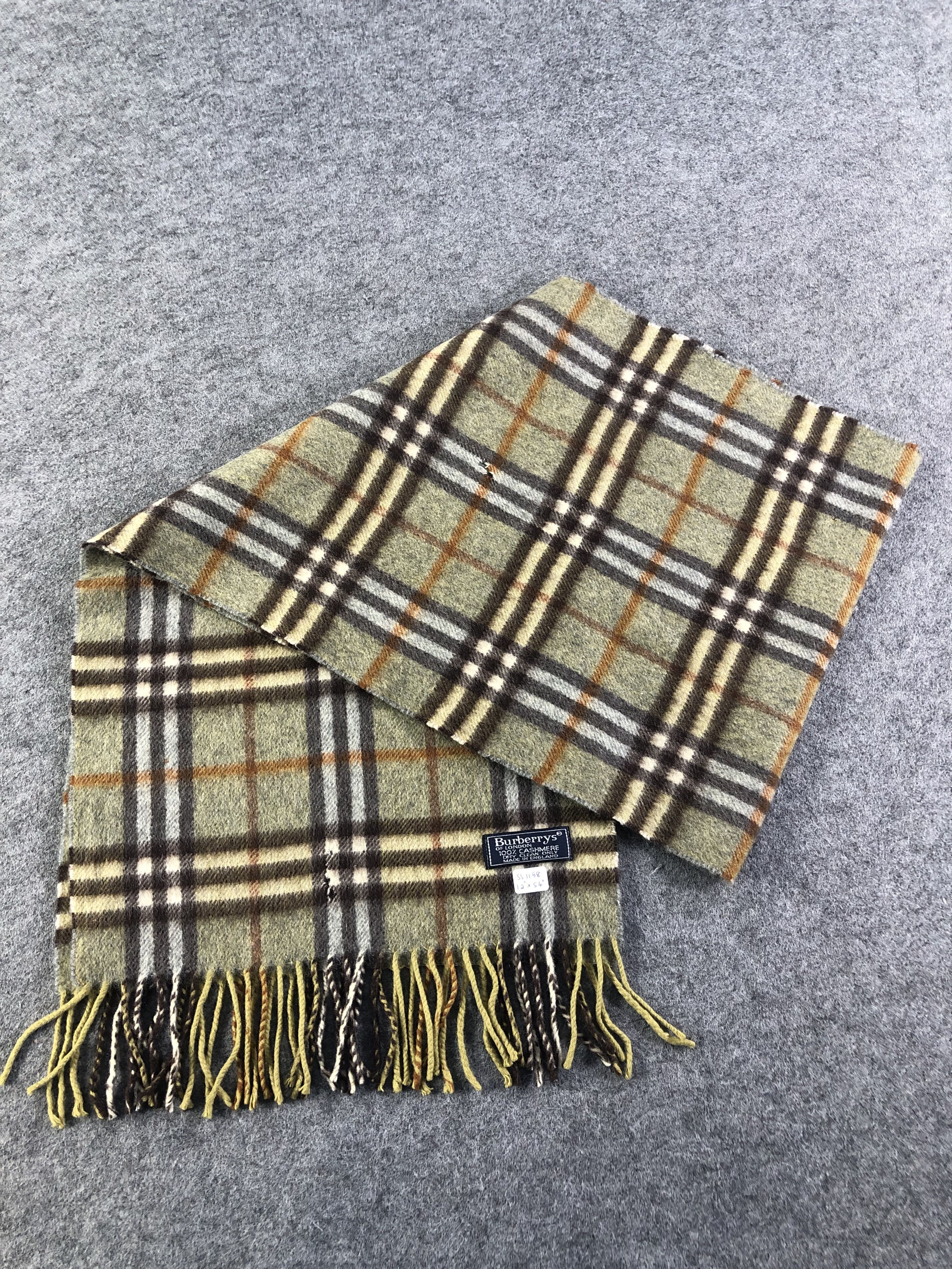 Burberry Burberrys Cashmere Scarf / Muffler / Neckwear SS1158 Size ONE SIZE - 8 Thumbnail