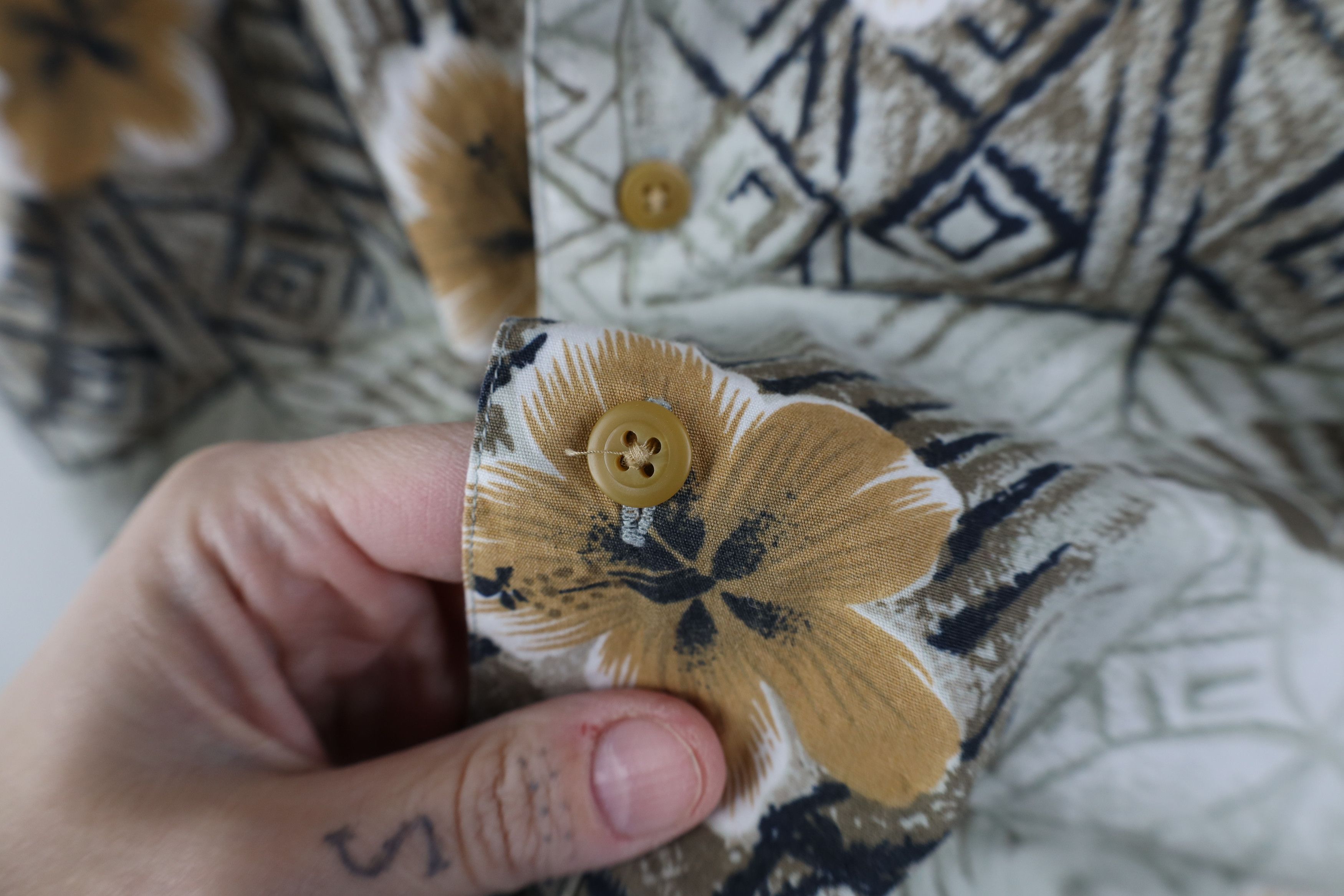 Nautica Vintage 90s Nautica Flower Camp Collar Hawaiian Button Shirt Size US M / EU 48-50 / 2 - 5 Thumbnail
