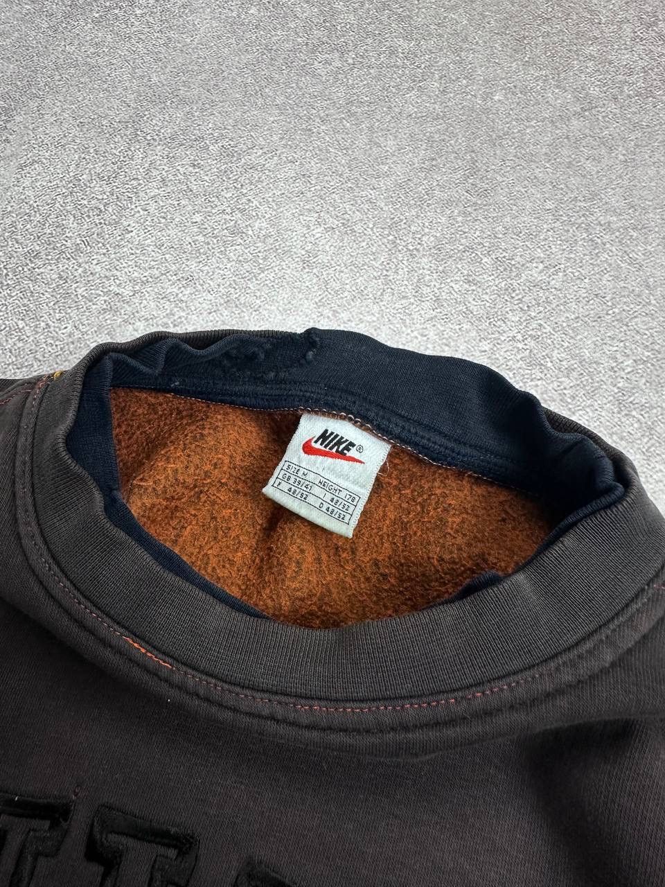 Nike Vintage 90's Nike Central Swoosh Boxy Avantgarde Sweatshirt Size US M / EU 48-50 / 2 - 4 Thumbnail