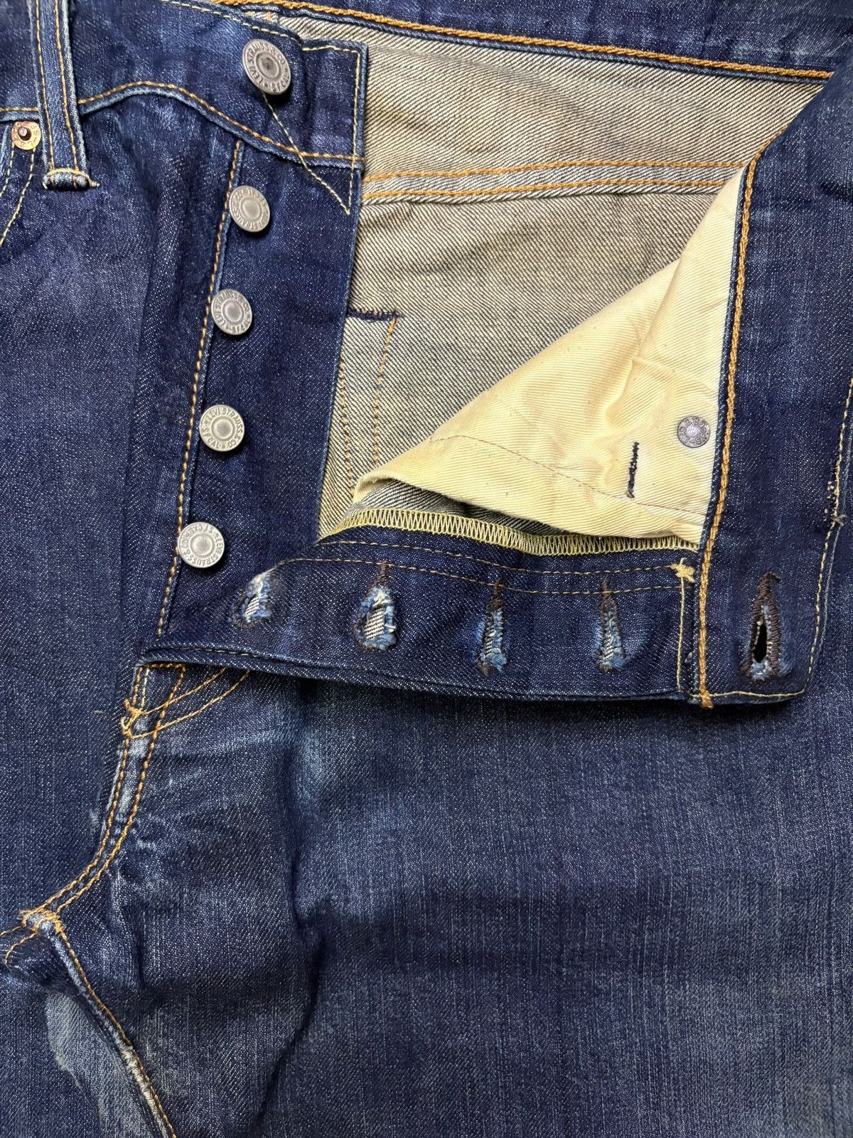 Levi's Vintage Y2k Levis 501 Blue Wash Loose Jeans Size US 32 / EU 48 - 3 Thumbnail