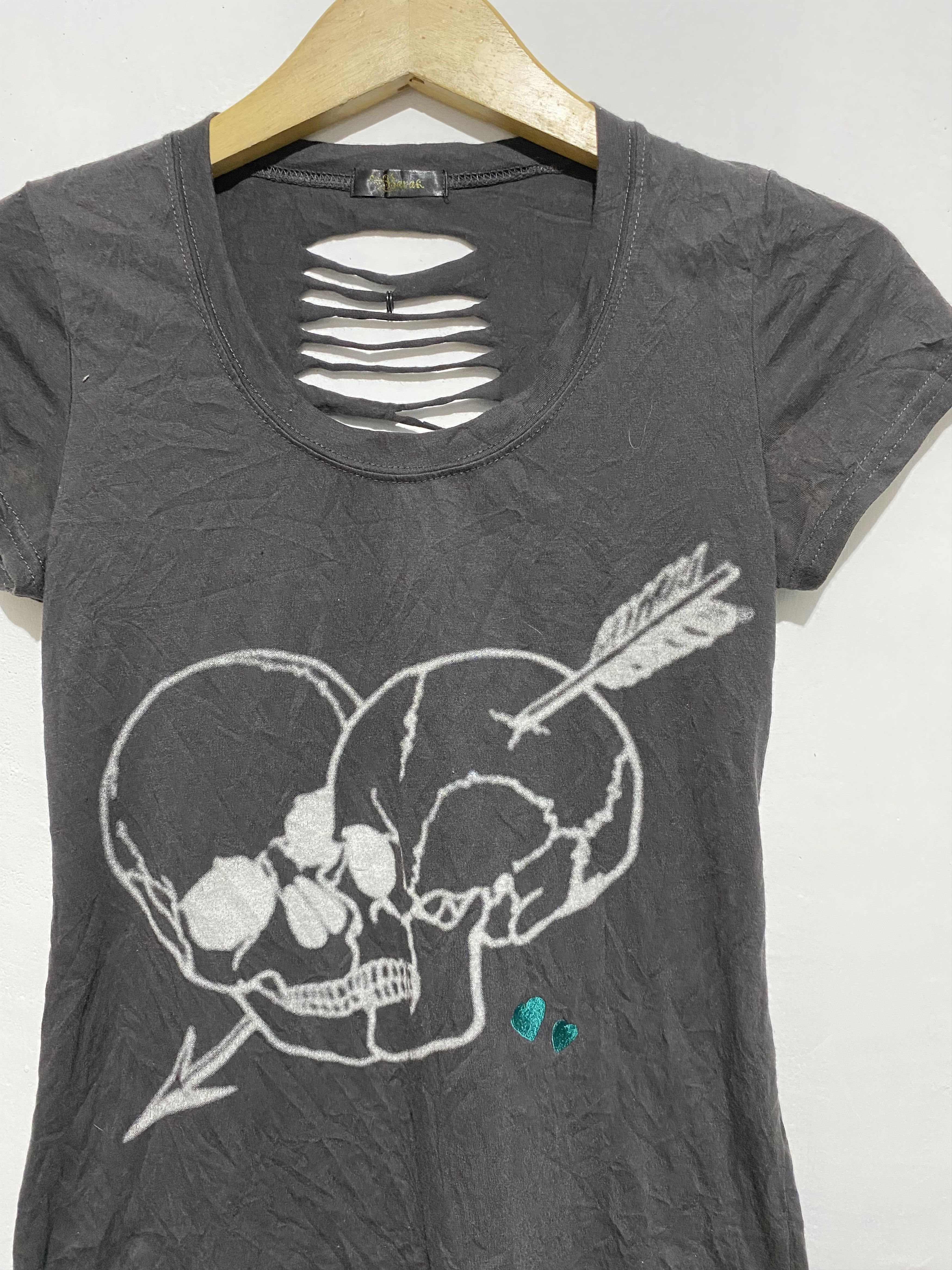 If Six Was Nine × Japanese Brand × Le Grande Bleu (L.G.B.) Japanese LGB style barak skull hearts distressed ring tee Size US S / EU 44-46 / 1 - 1 Thumbnail