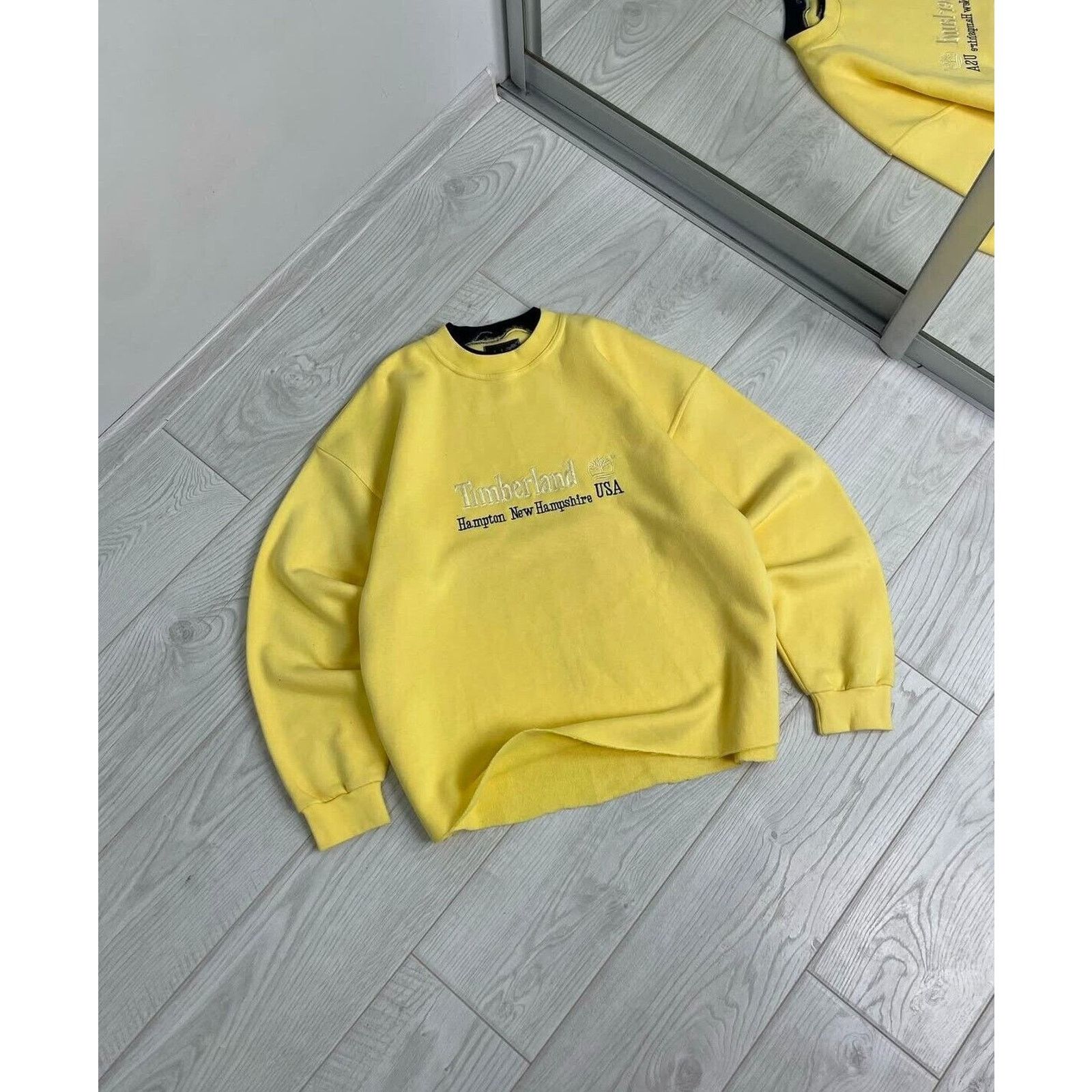 Timberland Vintage Timberland Crewneck Sweatshirt Yellow Embroidered XL Size US XL / EU 56 / 4 - 3 Thumbnail
